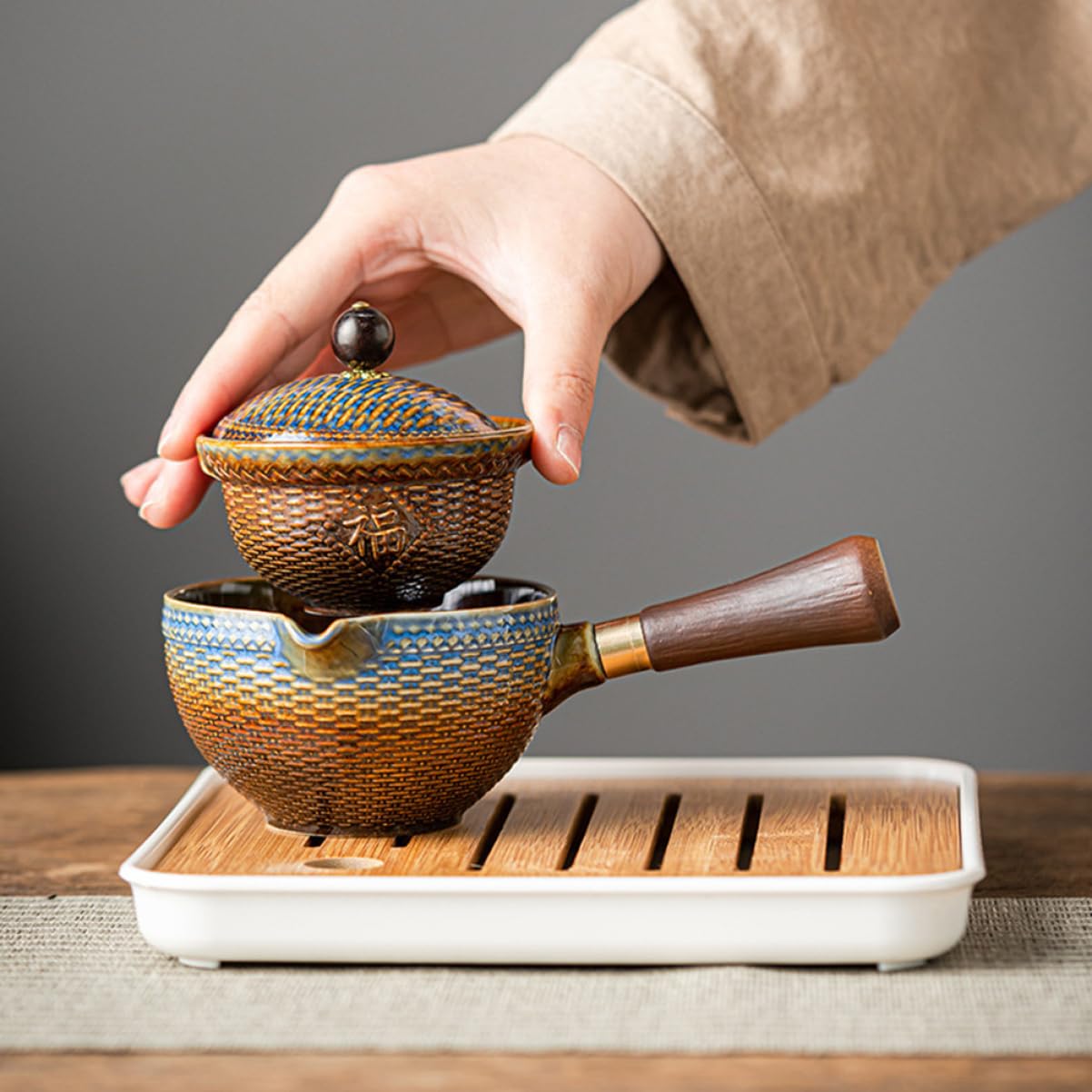 Juego de Té para Viaje Tetera Giratoria y Tazas de Cerámica Portátil Diseño Elegante Bolsa de Almacenamiento Adecuado para Aficionados al Té en Casa o Viaje