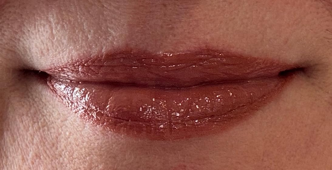 SoftLine Lip Liner Latte photo review