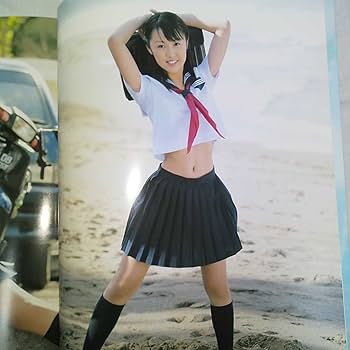 Amazon.co.jp: 超美少女渡辺未優 写真集 「未優14歳」初版帯び