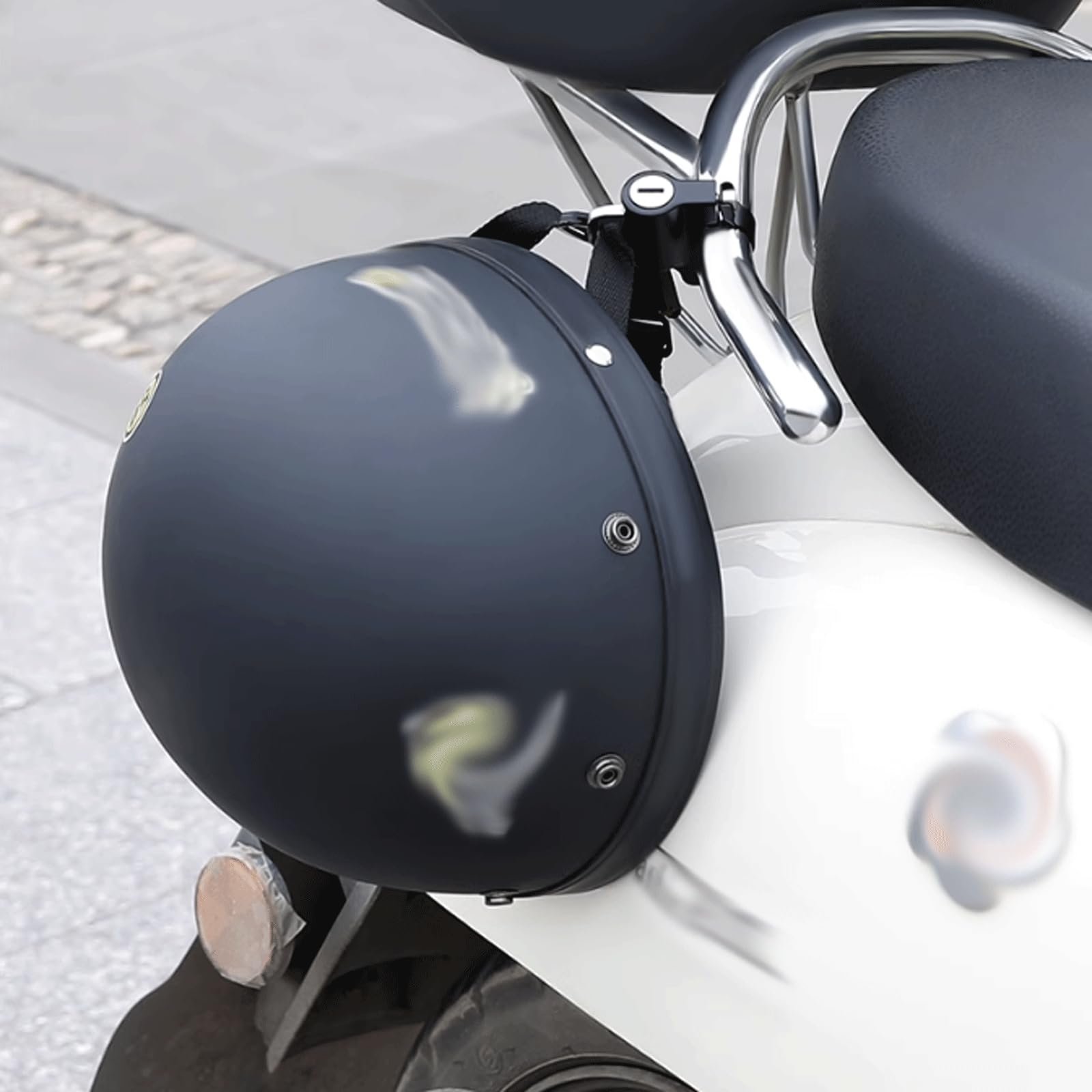 KRILLIQ Serrure antivol Crochet en métal Lot de 4 Serrure de Casque de véhicule électrique Serrure de Casque de véhicule électrique Accessoire Polyvalent pour vélo Scooter Moto