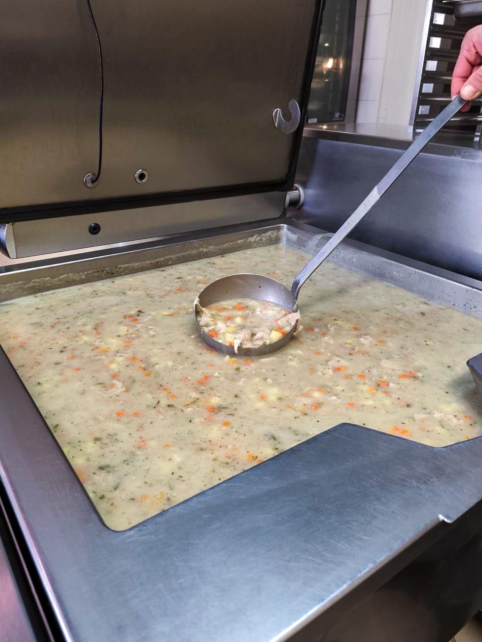 Prawdziwa kiełbasa wędzona z Bautzen, wędzona na drewnie bukowym, pożywna kiełbasa z Górnych Łużyc do grillowania i patelni, 300 g