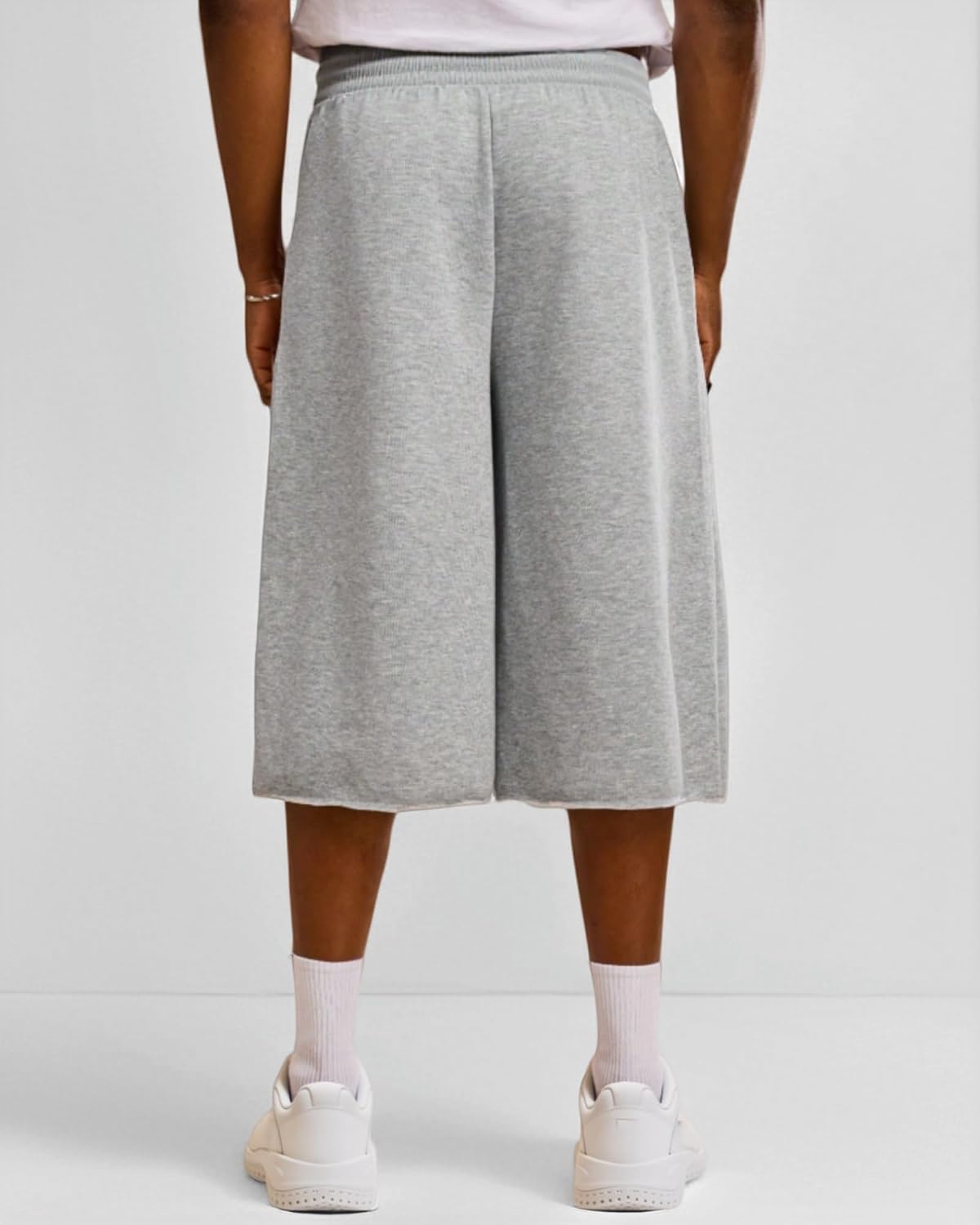 Men’s Baggy Sweat Shorts Under the Knee, Raw Hem Casual Gym Y2K Loose Fit Shorts with Drawstring Waist