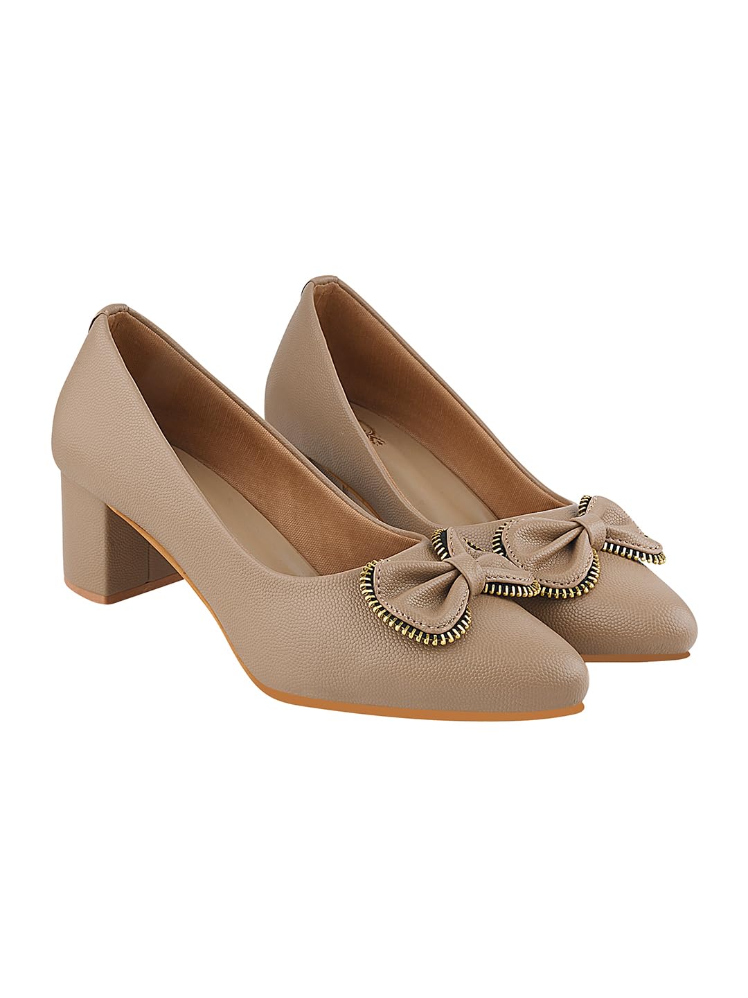 Women Pull On Pump Heels