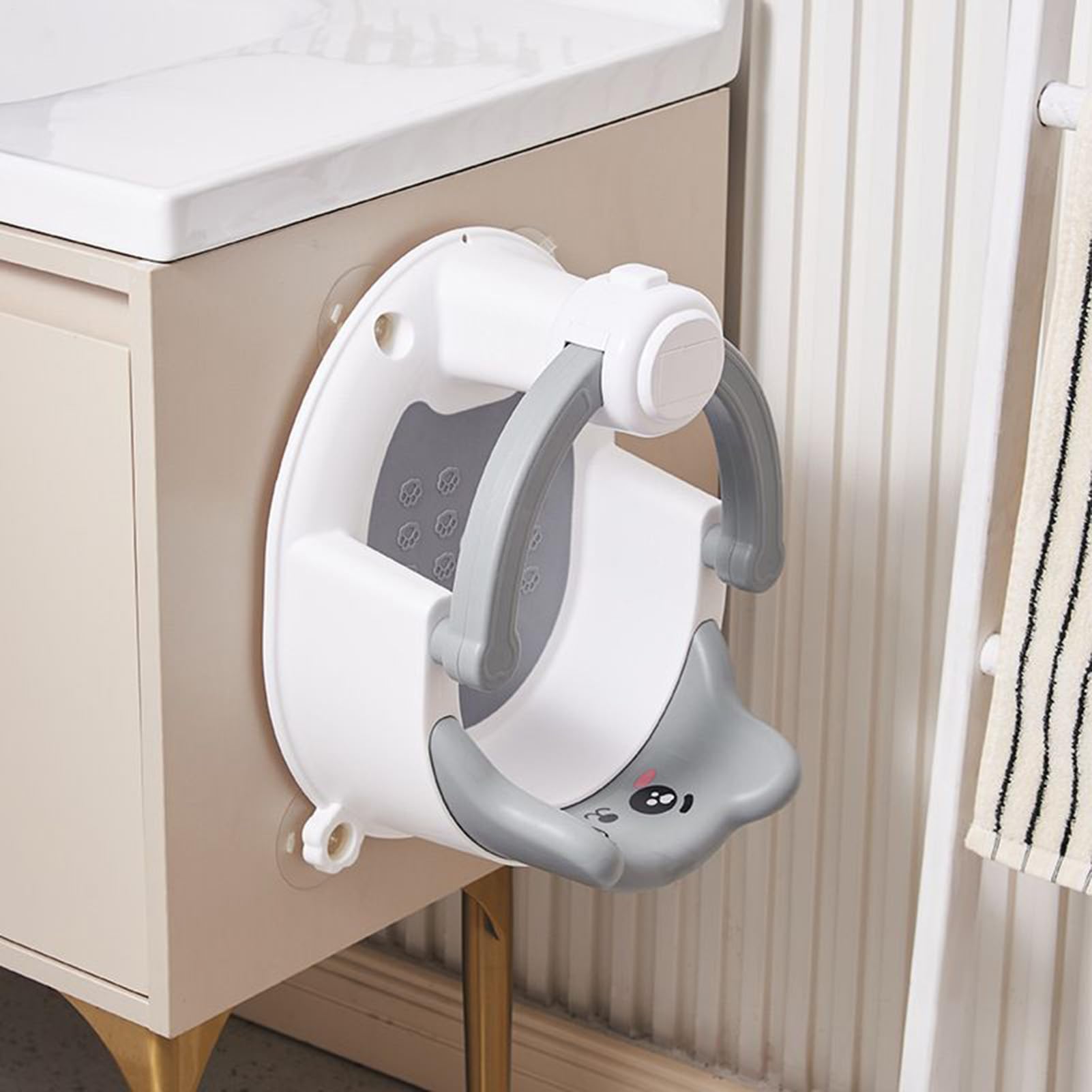 Asiento de bañera con ventosas imprescindibles