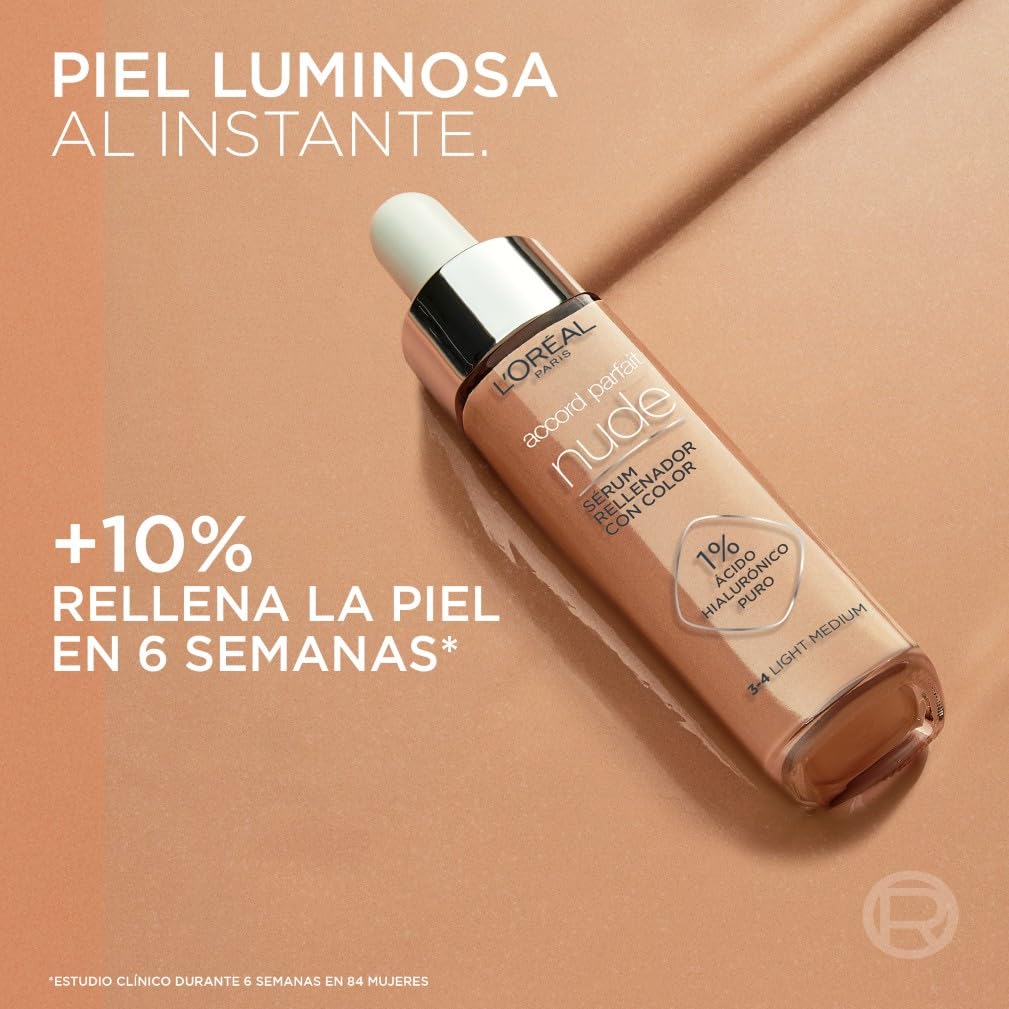 Visita la tienda de L'Oreal Paris L’Oréal Paris Accord Parfait, Sérum Con Color Rellenador, Con Ácido Hialurónico Puro 1% y 7% de Glicerina, Acabado Natural, Piel Más Lisa y Luminosa, Accord Parfait Serum, Light Medium (3-4) in use