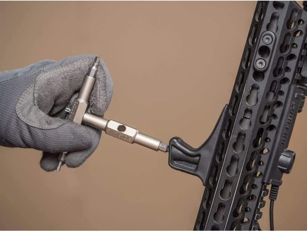 Fix It Sticks Replaceable Gun Care Multi-Tool with 16 Bits and Bracket - Hunting Edition