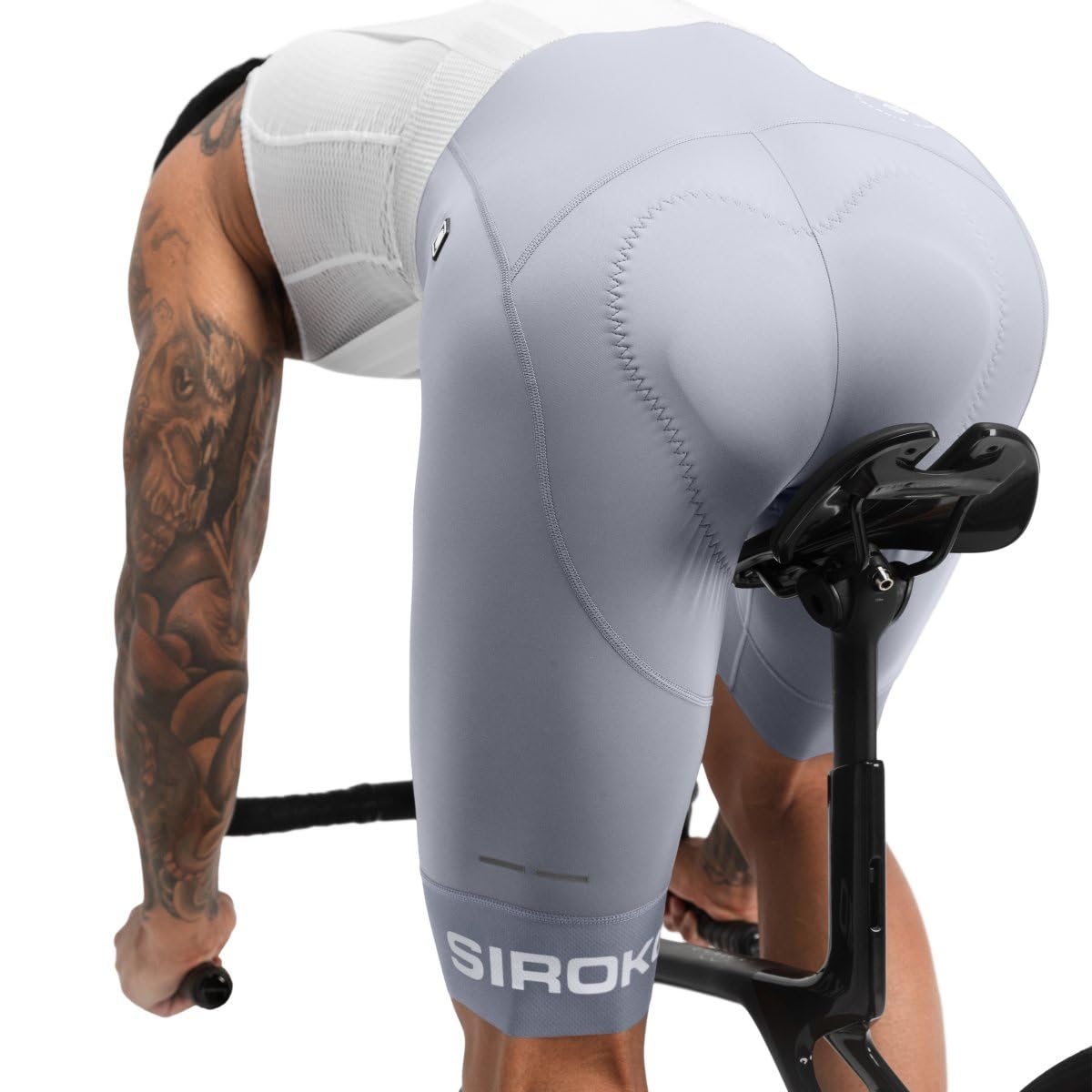 SIROKO Kurze BX Fahrrad-Trägerhose Herren Mehrbahnenschnitt Hohe Kompression Ultrafit Premium-Sitzpolster