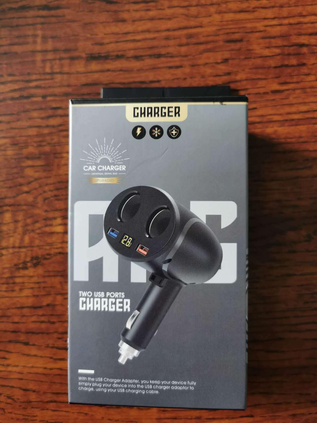 MESA'S LIVE Cargador de coche dual USB QC3.0 | Plegable giratorio de 180° | Pantalla digital | Carga rápida para todos los dispositivos