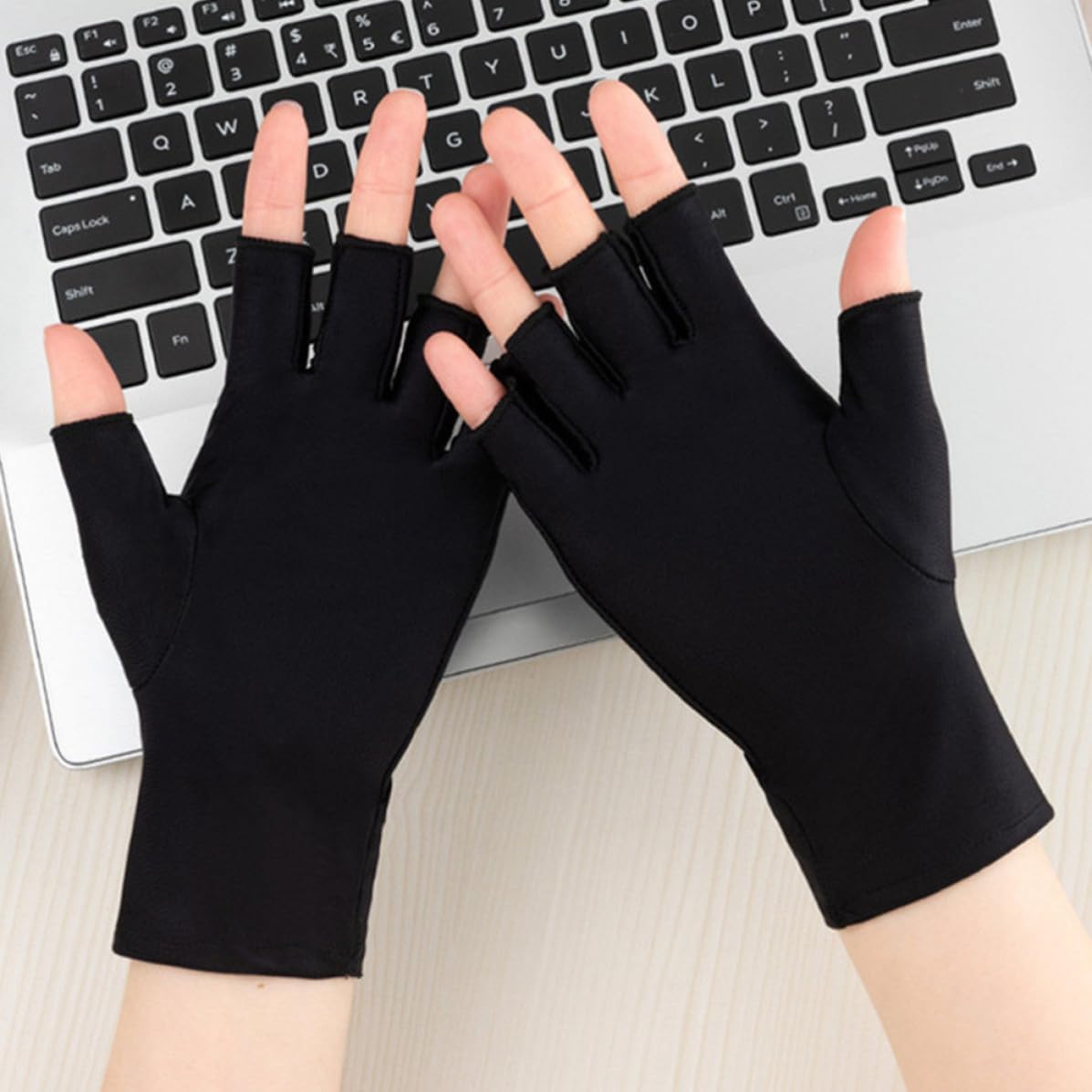 Sun Protection Gloves Comfortable 4pcs Women Breathable Spandex Material Sunscreen Gloves for Yoga and Golfing Outdoor Activities