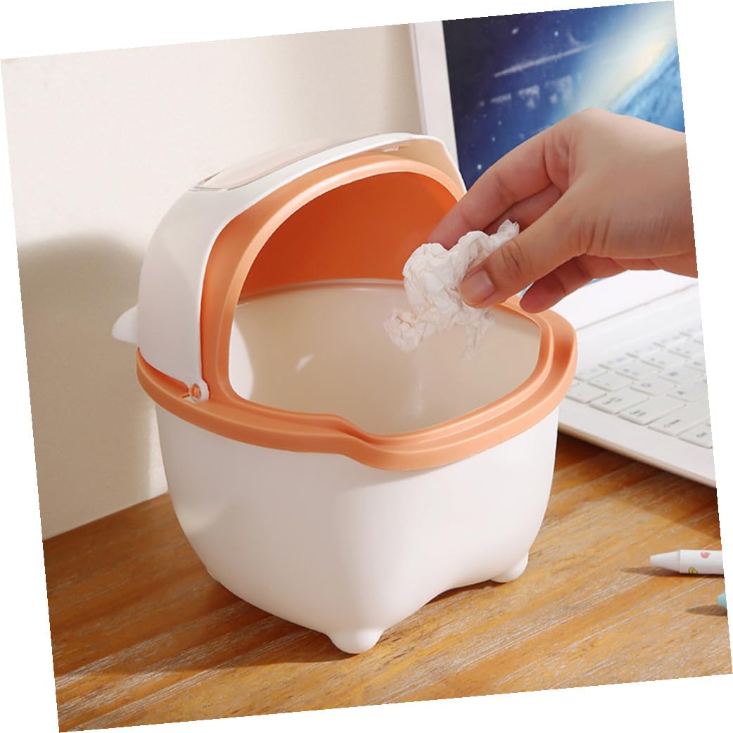 Mini Cartoon Bear Trash Can with Lid for Desktop Organization