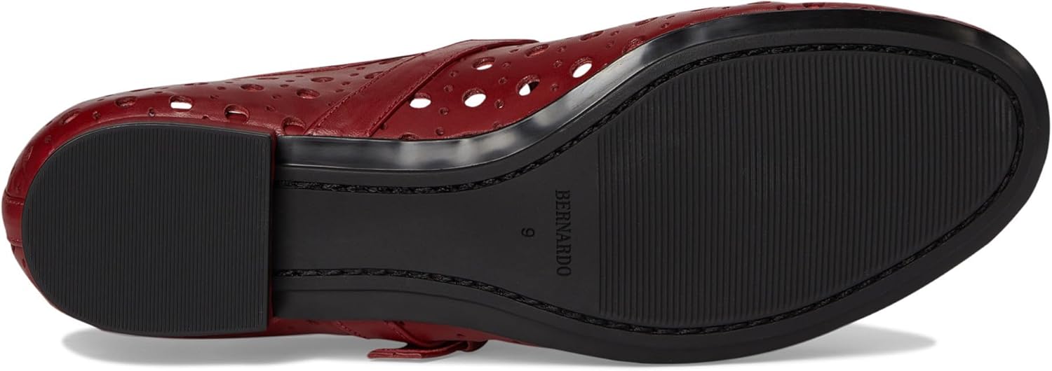 Bernardo Womens Borden Perf - Image 3