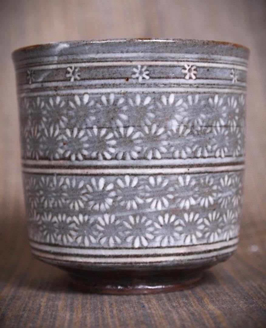 人気作家★中里隆【師：小山富士夫＆中里太郎右衛門】★唐津三島湯のみA★共箱 Amazon.co.jp: 人気作家中里隆師：小山富士夫＆中里太郎右衛門唐津三島