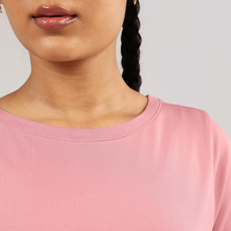 Image of BlissClub CloudFlex Apple Hem Tee, Weightless Comfort All Day Long, Round Neck, Sleeveless Design, Feels Like Second Skin,Flattering fit,Insanely Lightweight