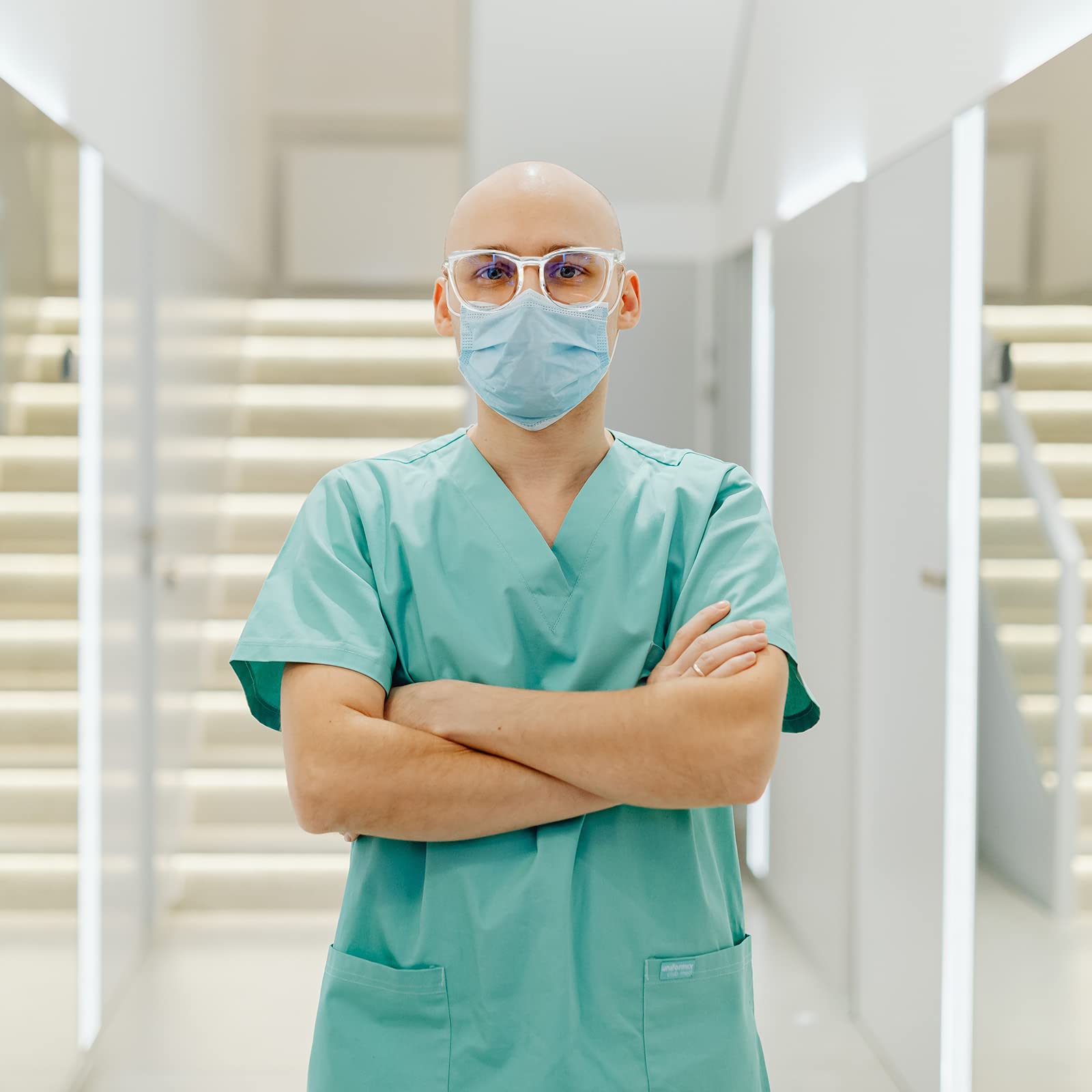 Schutzbrillen für Männer und Frauen, Krankenschwestern, transparent, beschlagfrei, stilvoll, modisch, bequem, schwarz, blau, Piink, Schutzbrille mit Seitenschutz, Augenschutz für Erwachsene