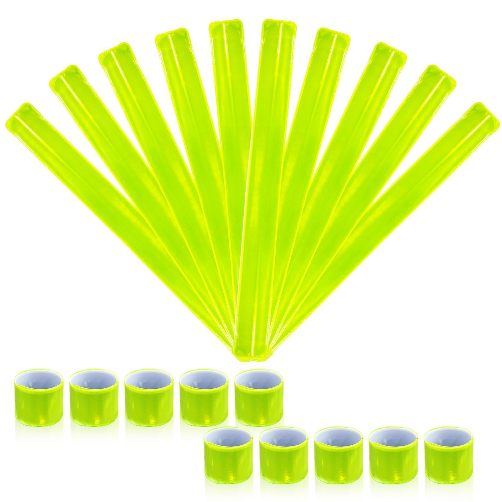 – Awroutdoor Reflective Bands Snap Bracelets, Reflective Strips Children, Safety Tape Reflective for School Bags, Keys, Prams, Hiking, Joggers and Cyclists