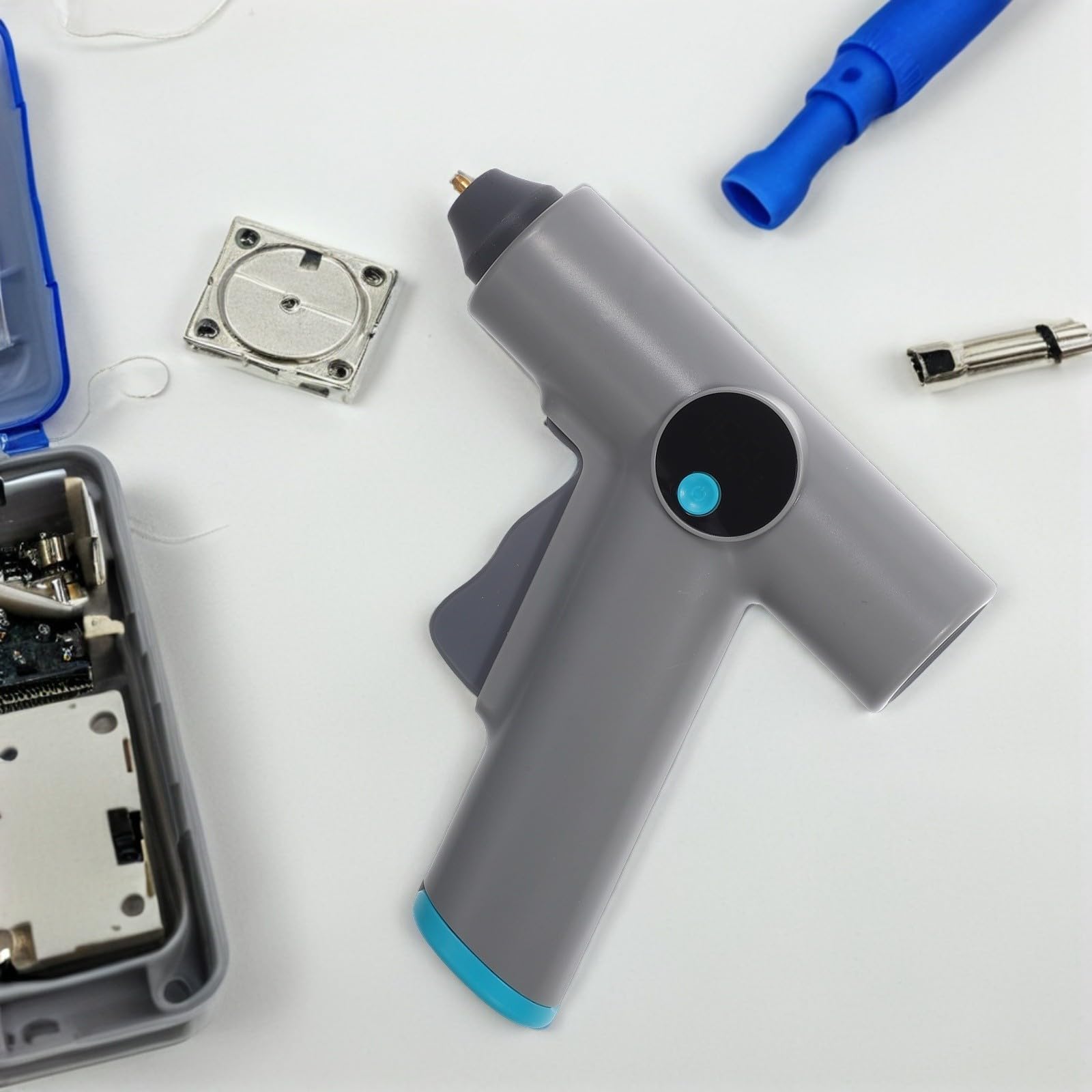 Pistola per Colla Caldo senza Fili con Controllo Digitale della Temperatura, Design Compatto in Plastica, Ricaricabile e Adatta per Artigianato e Riparazioni Fai-da-te
