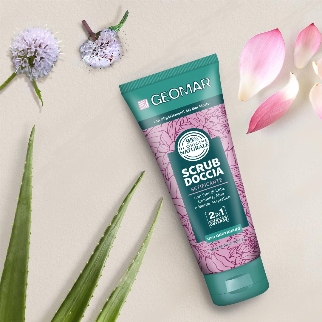 GEOMAR | Scrub Corpo Doccia, Setificante, 2 in 1 Esfolia e Deterge, Uso Quotidiano, 95% di Origine Naturale, Formula Vegan, Dermatologicamente Testata, Made in Italy, 250 ml