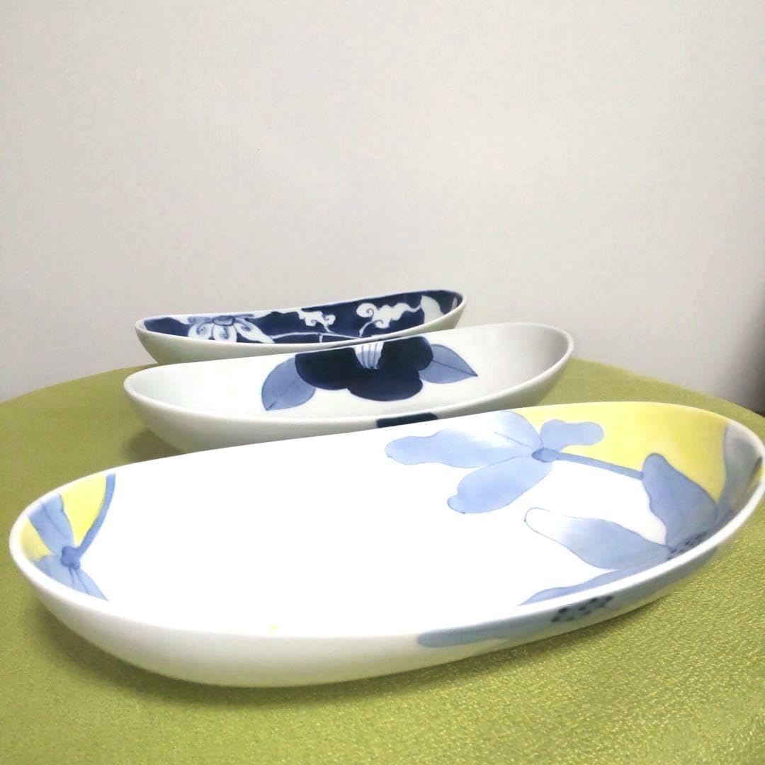 有田焼 有田泰山 泰山窯 オーバル 染付 唐草 花 楕円皿 3種 3枚 染付 有田焼 有田泰山 泰山窯 オーバル 染付 唐草 花 楕円皿 3種 3枚