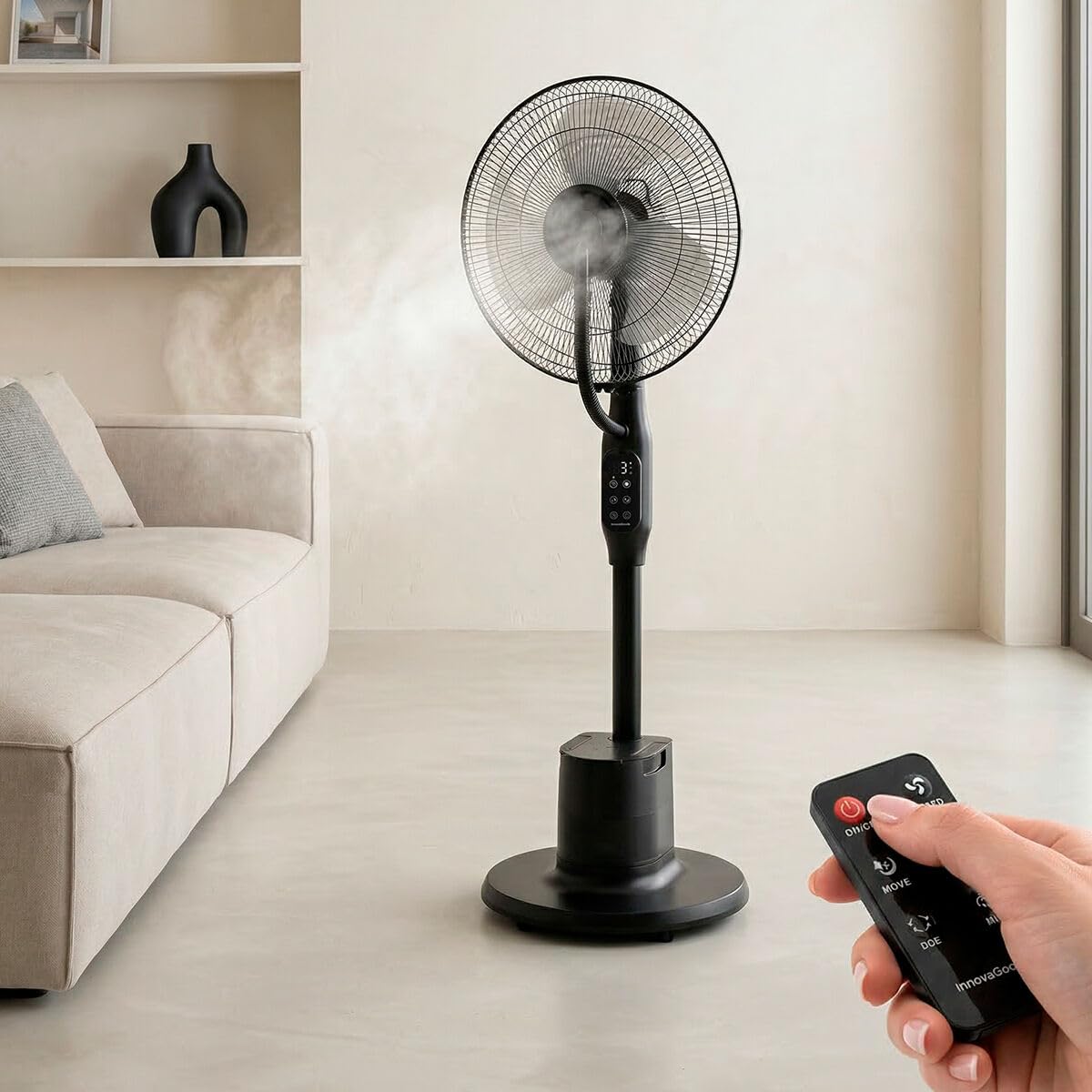 InnovaGoods - Ventilador de pie con nebulizador de 3 intensidades, mando a distancia, panel táctil, 3 velocidades, 3 modos, oscilante 80º, temporizador, ruedas, motor de cobre, silenciador, 90 W