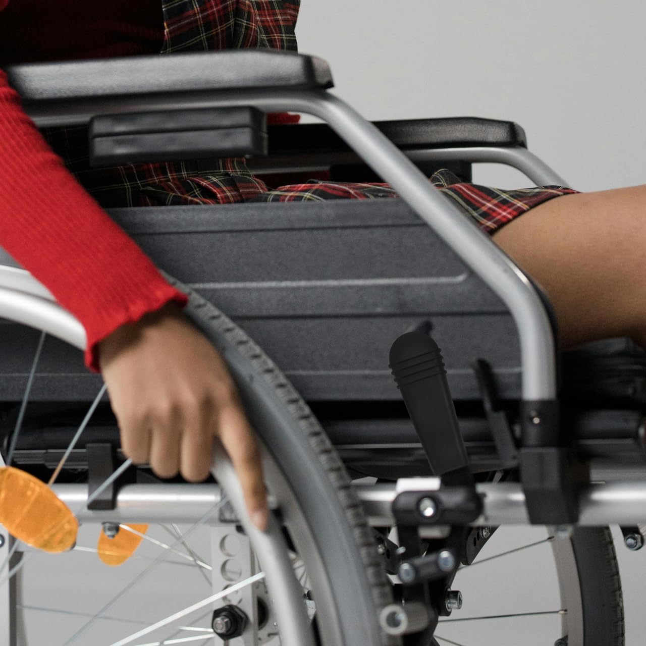 COLLBATH Cubierta de mango de freno para silla de ruedas de PVC 8 x 3 x 1 cm, repuesto universal para frenos de silla de ruedas, seguridad y control mejorados, fácil montaje para diferentes modelos