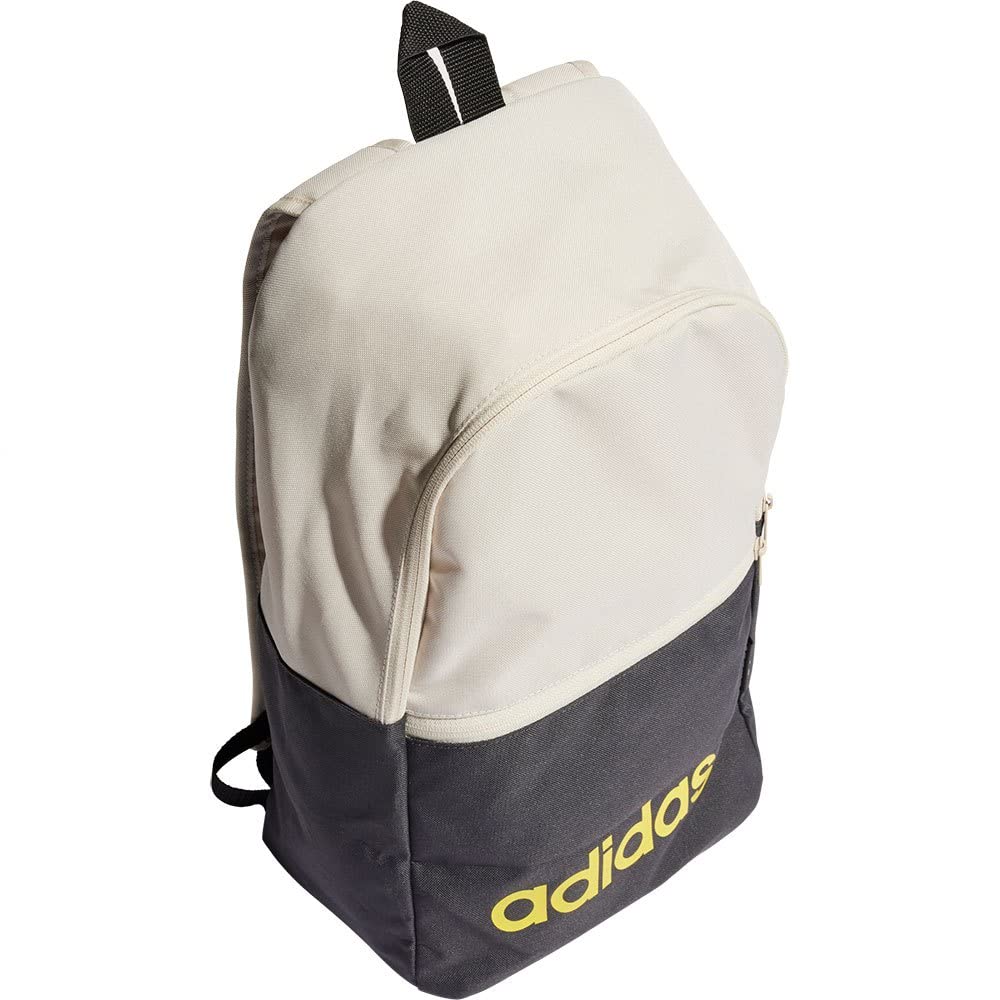 adidas Unisex Linear Classic Daily Backpack