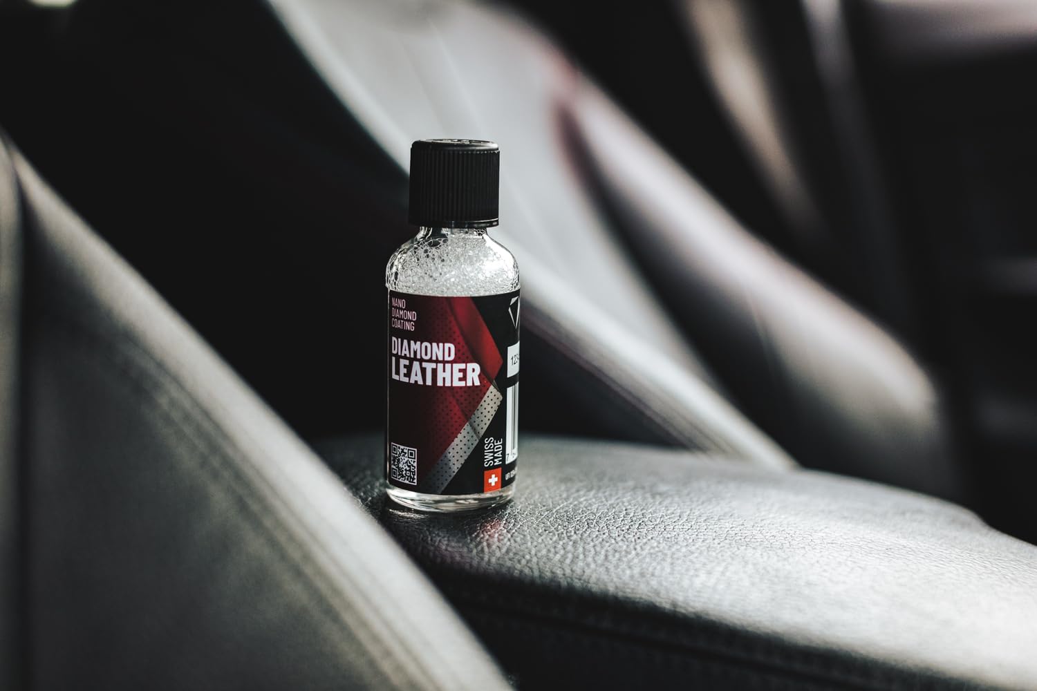 Diamond Leather 50 ml - Cura Interni Auto Coating Trattamento per Pelle Auto, Car Detailing Rivestimento Nanotecnologia Pulizia Sedili dell’Auto Contro Sporco e Grasso - Protezione Fino a 12 Mesi