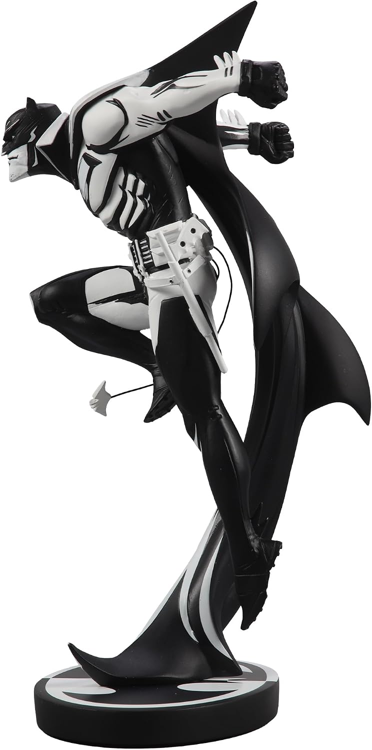 McFarlane Toys - DC Direct Batman White Knight by Sean Murphy (Batman Black & White) Sketch Edition Variant Resin Statue