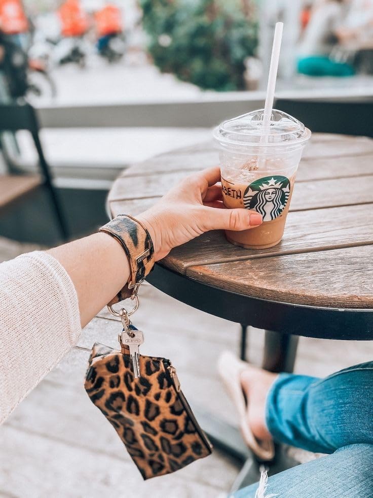 Vista 7 de KEYPER Juego de 2 pulseras de lujo (bolsa de TI y una pulsera de llavero) de cuero vegano clásico bolso de lujo para mujer