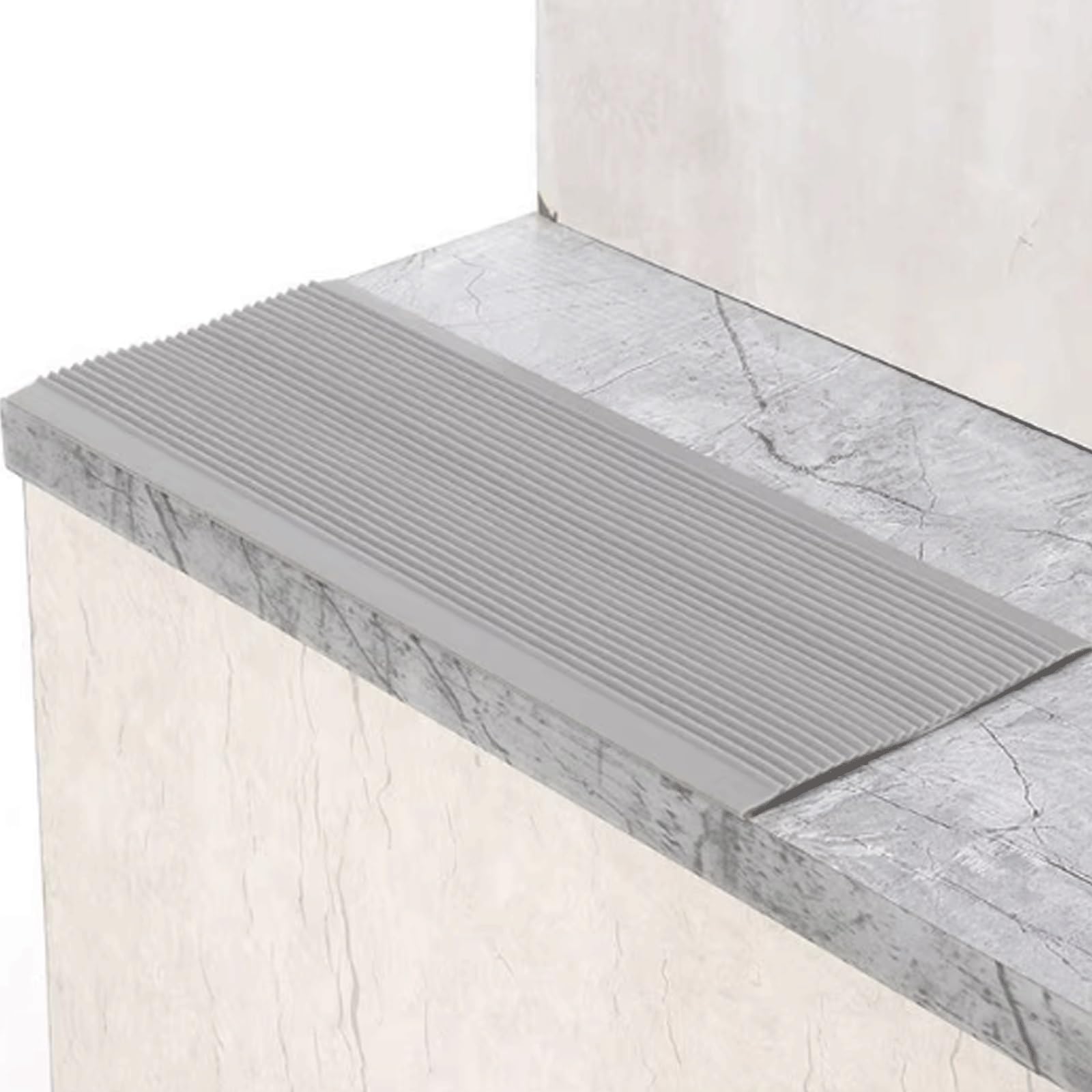 Striscia autoadesiva di protezione del bordo delle scale Bordo in PVC antiscivolo adatto a tutti i tipi di gradini e scale(Gray,1m)