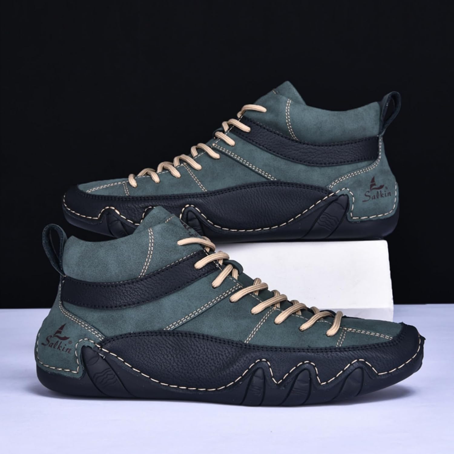 Mens Classic Leather Lace Up Ankle Chukka Boots Casual Round Toe High Top Non Slip Walking Boat Shoes for Driving Daily Hiking
