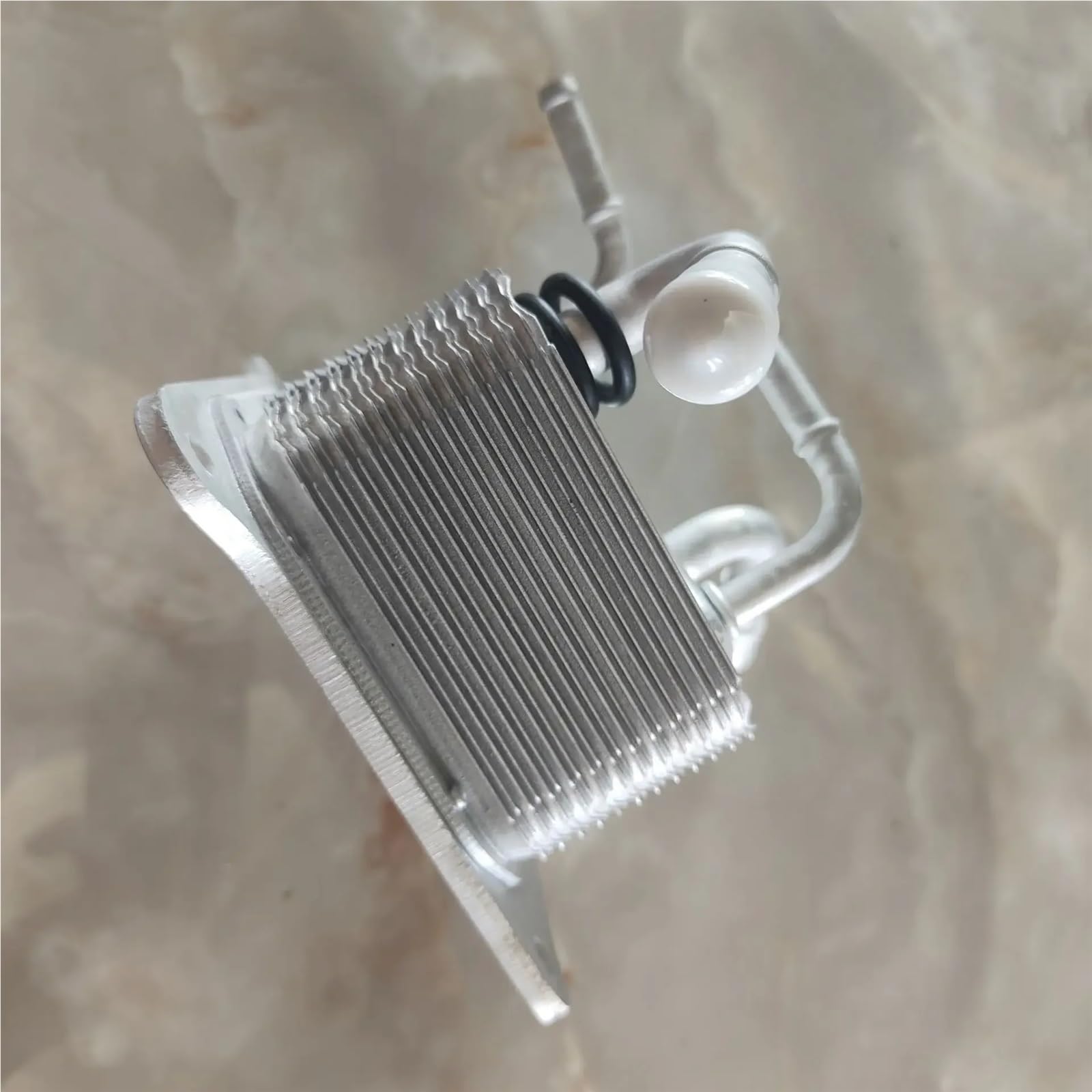 Chłodnica oleju silnikowego Chłodnica oleju przekładni CVT pasująca do wymiennika ciepła skrzyni biegów 21606-3JX2C X420C 3XX0C 3JX0C 3JX1C