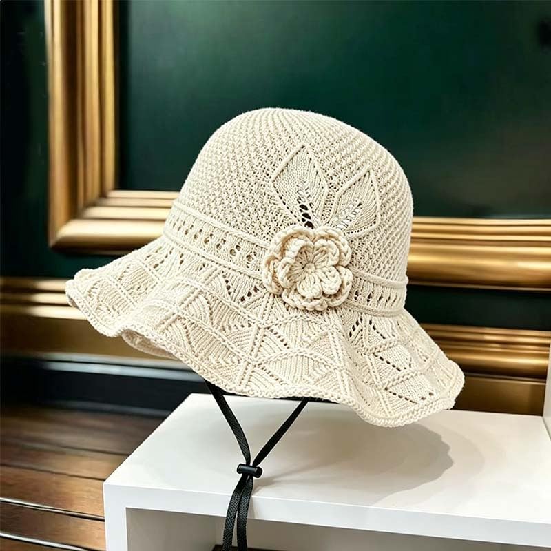 Sombrero tipo bucket de crochet para mujer con detalle floral miniatura 3
