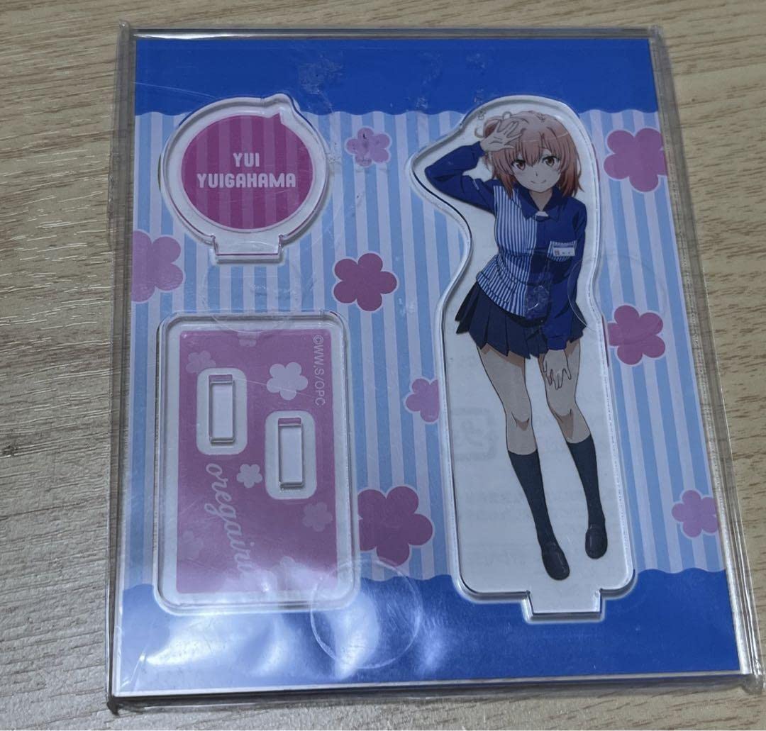 由比ヶ浜結衣　ローソン　アクリルスタンド Amazon.co.jp: アクリルスタンド 由比ヶ浜結衣ローソン・Loppi