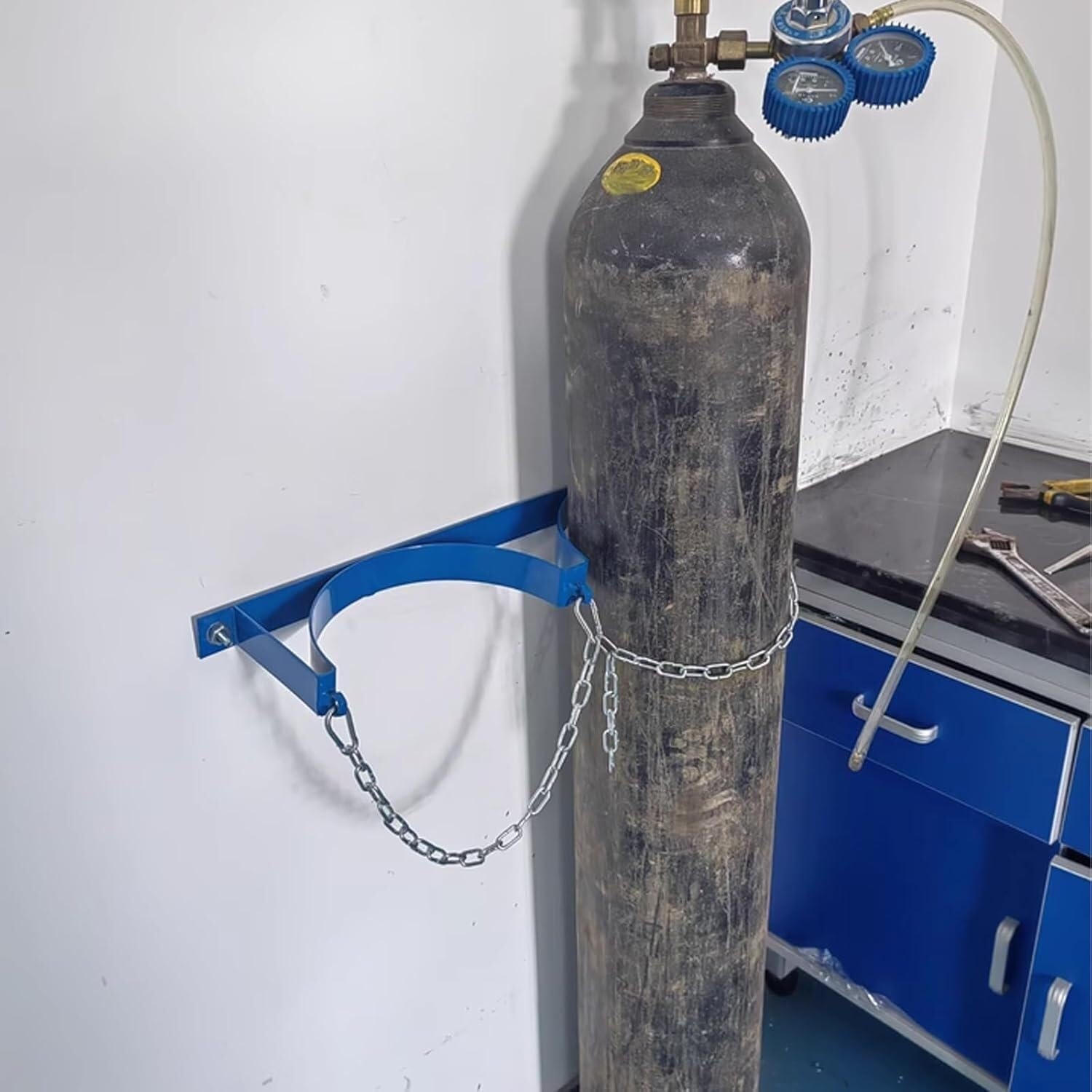 Carrito de tanque de oxígeno, estante organizador de cilindro de gas montado en la pared, estante fijo de acero con cadena, apto para uso en interiores y exteriores