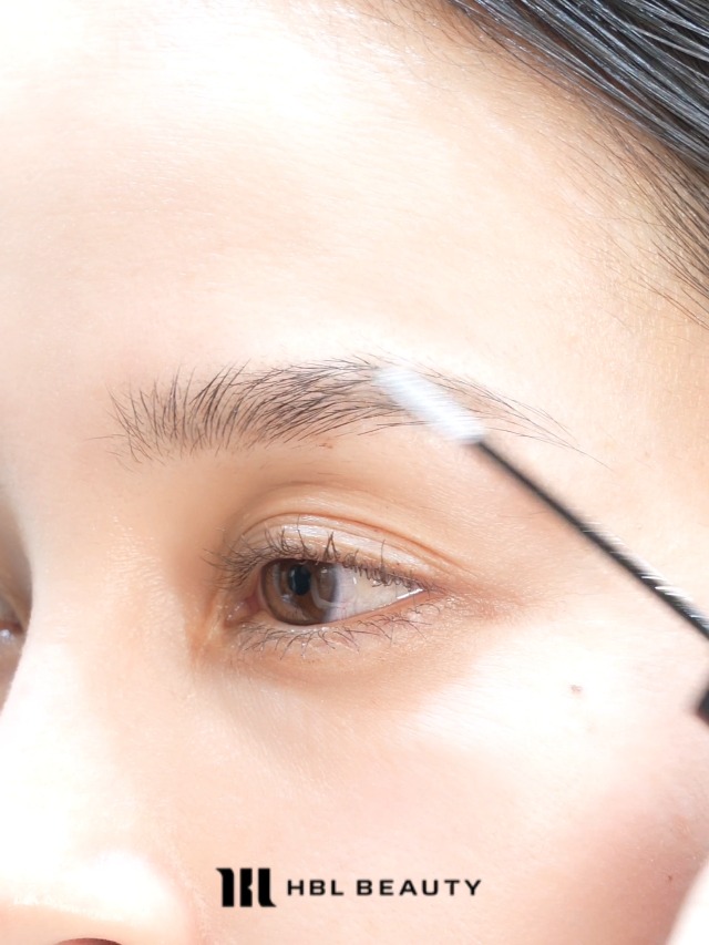 Amazon.co.jp: HBL BEAUTY Eyebrow Styling Mascara 01 Clear 3g