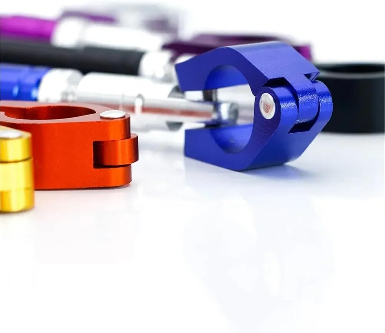 22mm オートバイハンドルバー バイクグリップ ハンドルバー ステアリングホイール 強度 アルミ合金 ブレース 調節可能 クロスア