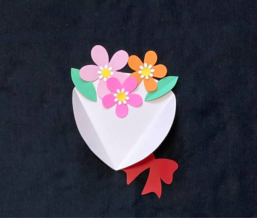 花束　メッセージカード　製作キット　壁面飾り　保育　高齢者　クラフト Amazon.co.jp: 花束 製作キット 壁面飾り 入園卒園 メッセージ