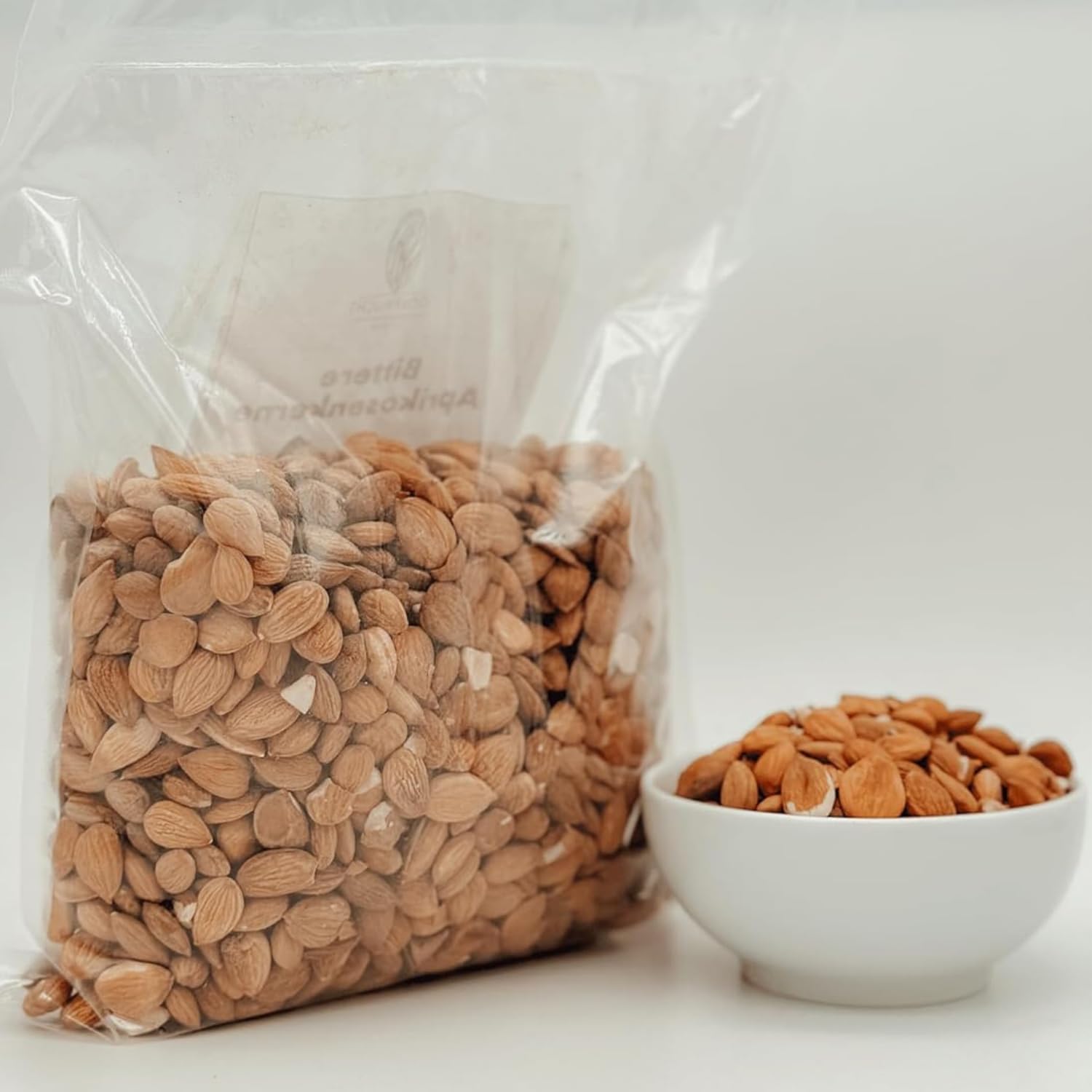 1001 Frucht BIO Aprikosenkerne bitter 1kg naturbelassen B17 I Original bittere Aprikosenkerne mit hoher Bitteranteil und „extra Herb“ | ohne Zusätze I Unbehandelte | 100% naturbelassen