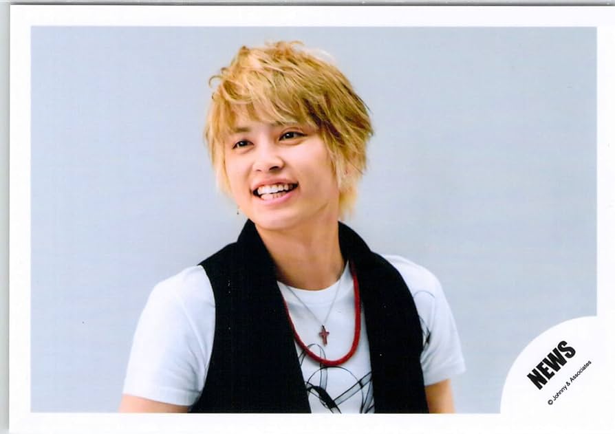 NEWS 公式写真 Amazon.co.jp: NEWS・・【公式写真】・手越祐也・生写真