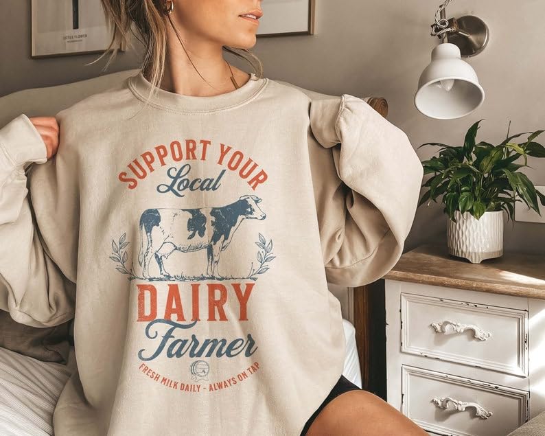 Eat Local Breastfeeding Sweatshirt Breastmilk Sweater Moms Milk Crewneck Moms Boobery Jumper4