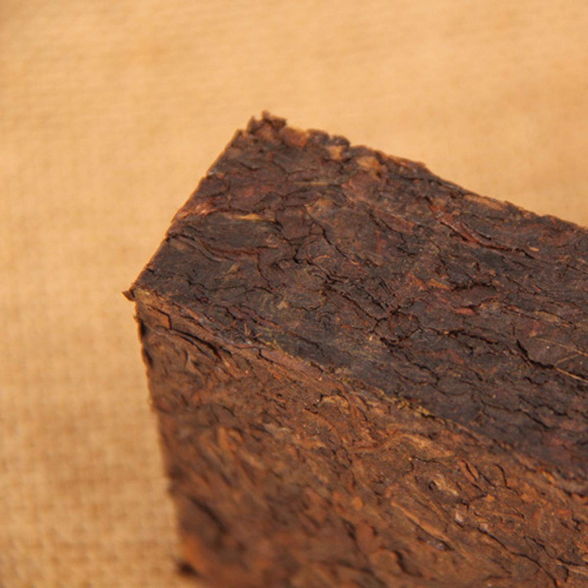 HELLOYOUNG Pu-erh Tee 500g （1.1LB） Reifer Pu'er Tee Alter Puer Tee Kopf LaoBanZhang Pu'er Tee Schwarzer Tee Gekochter Pu-erh Tee Chinesischer Tee Gesunder Puerh Tee Roter Tee