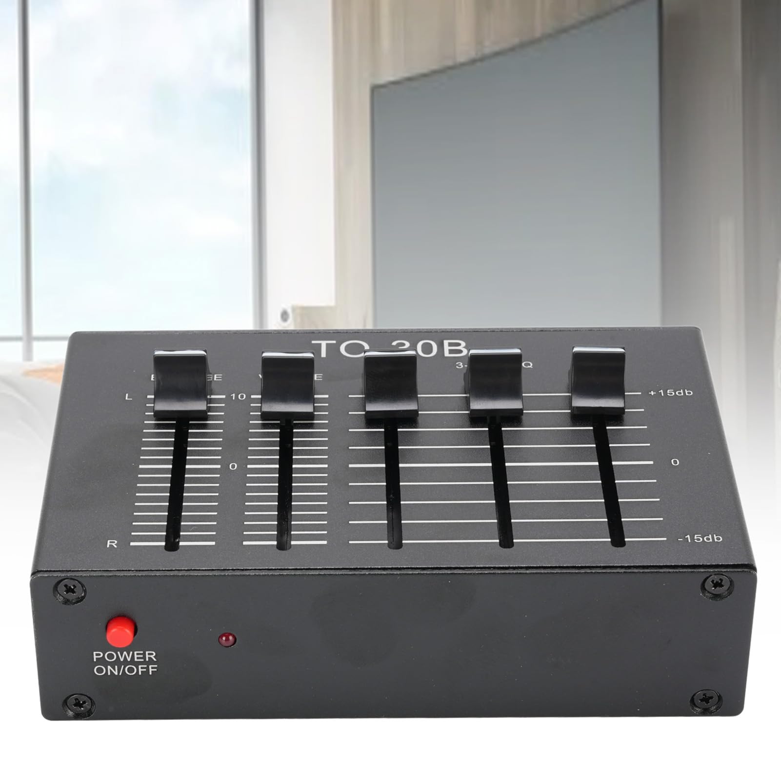 Phono Preamp EQ 2 Channel Digital Sound Equalizer 3 Band 12 DB Hohe Mittelgroße Einstellung Ausgeglichener Lautstärkeregler 5V -Adapter für Plattenspieler