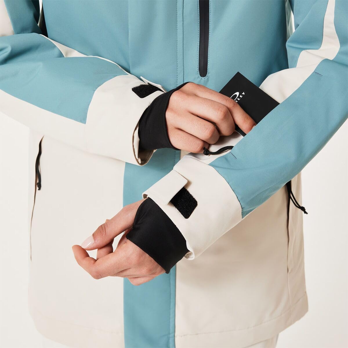 Oakley Womens Thermonuclear TBT Insulated Jacket, Mist Pacific, X-Small