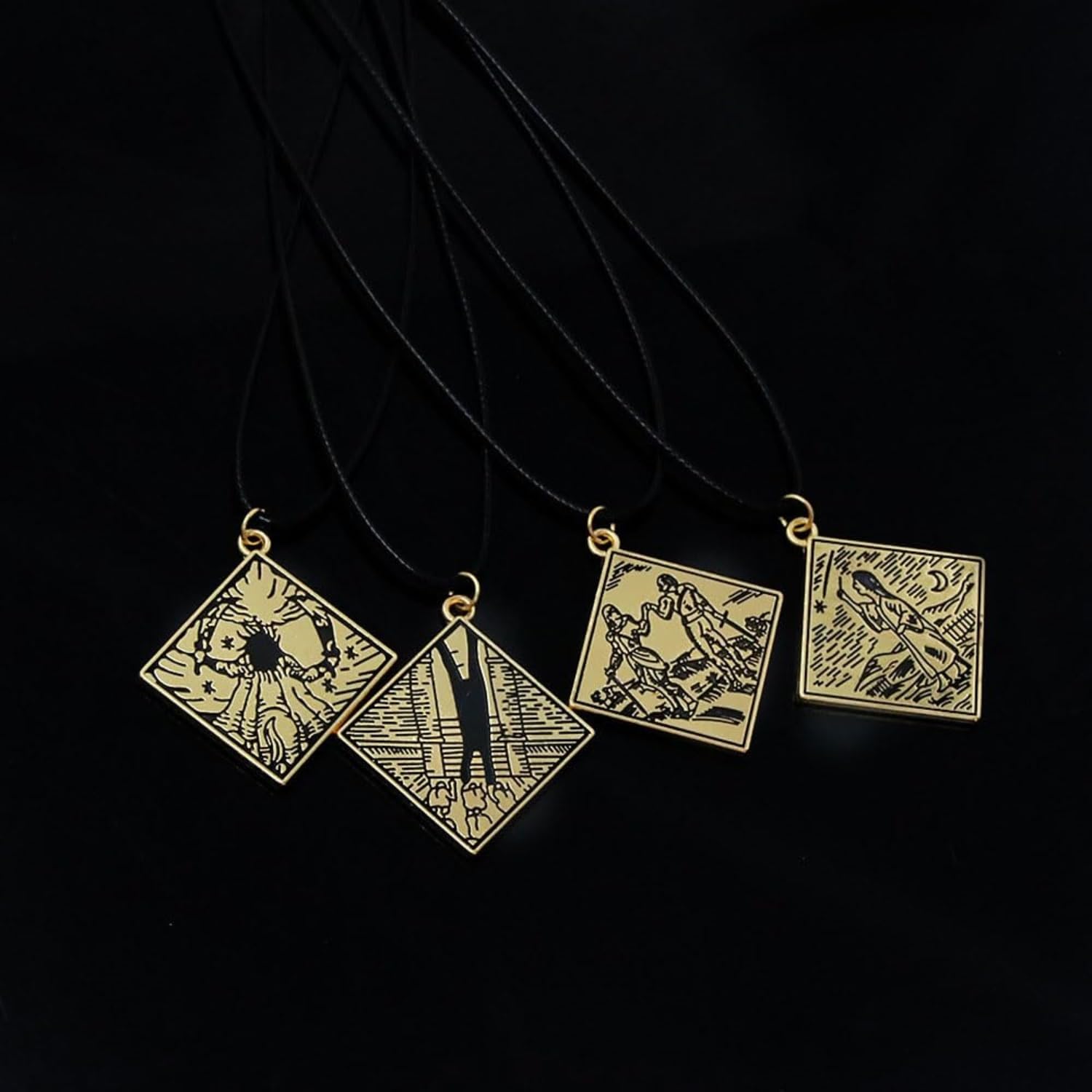 たりすまんページ Amazon.co.jp: エルデンリング ネックレス タリスマン ペンダント