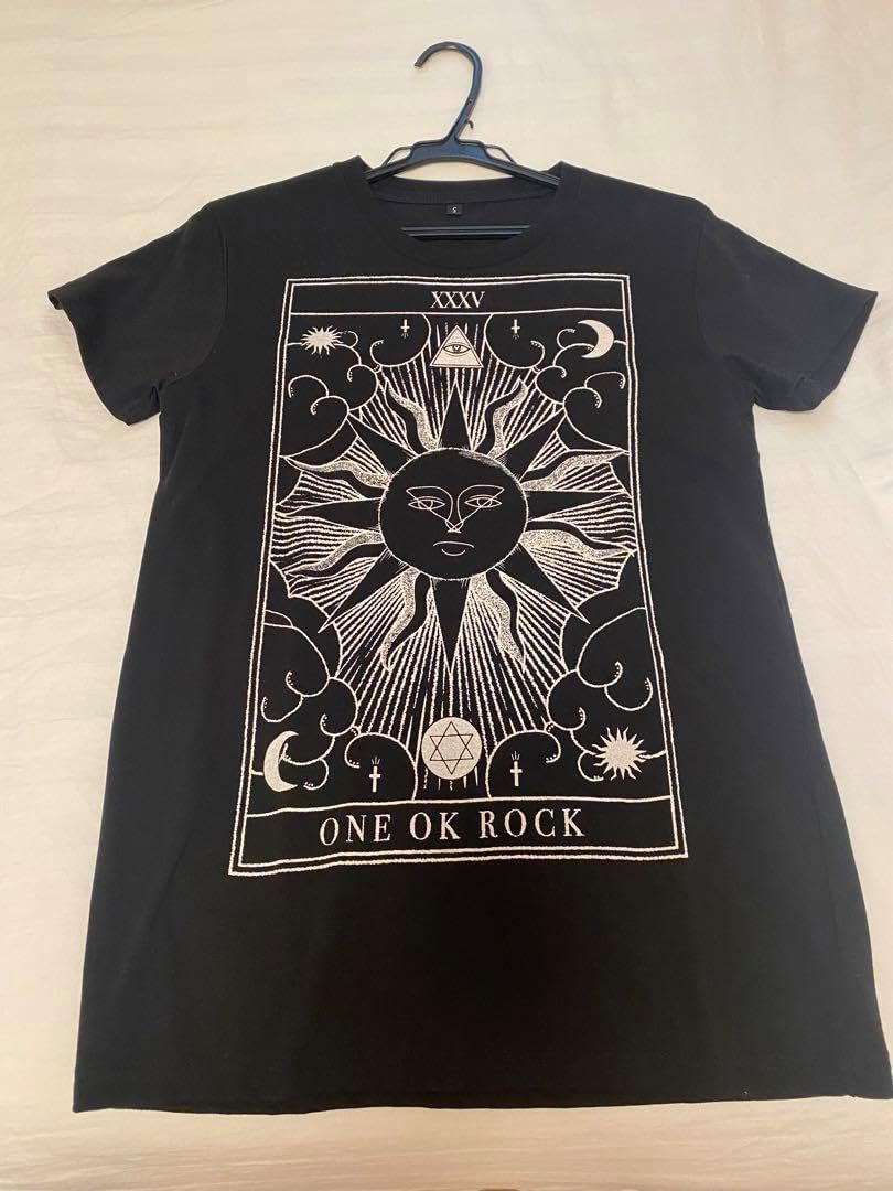 [激レア・未使用] ONE OK ROCK 海外ライブツアーTシャツ Lサイズ ONE OK ROCK Tシャツ Lサイズ 2024 ONE OK ROCK ツアーTシャツ Lサイズ