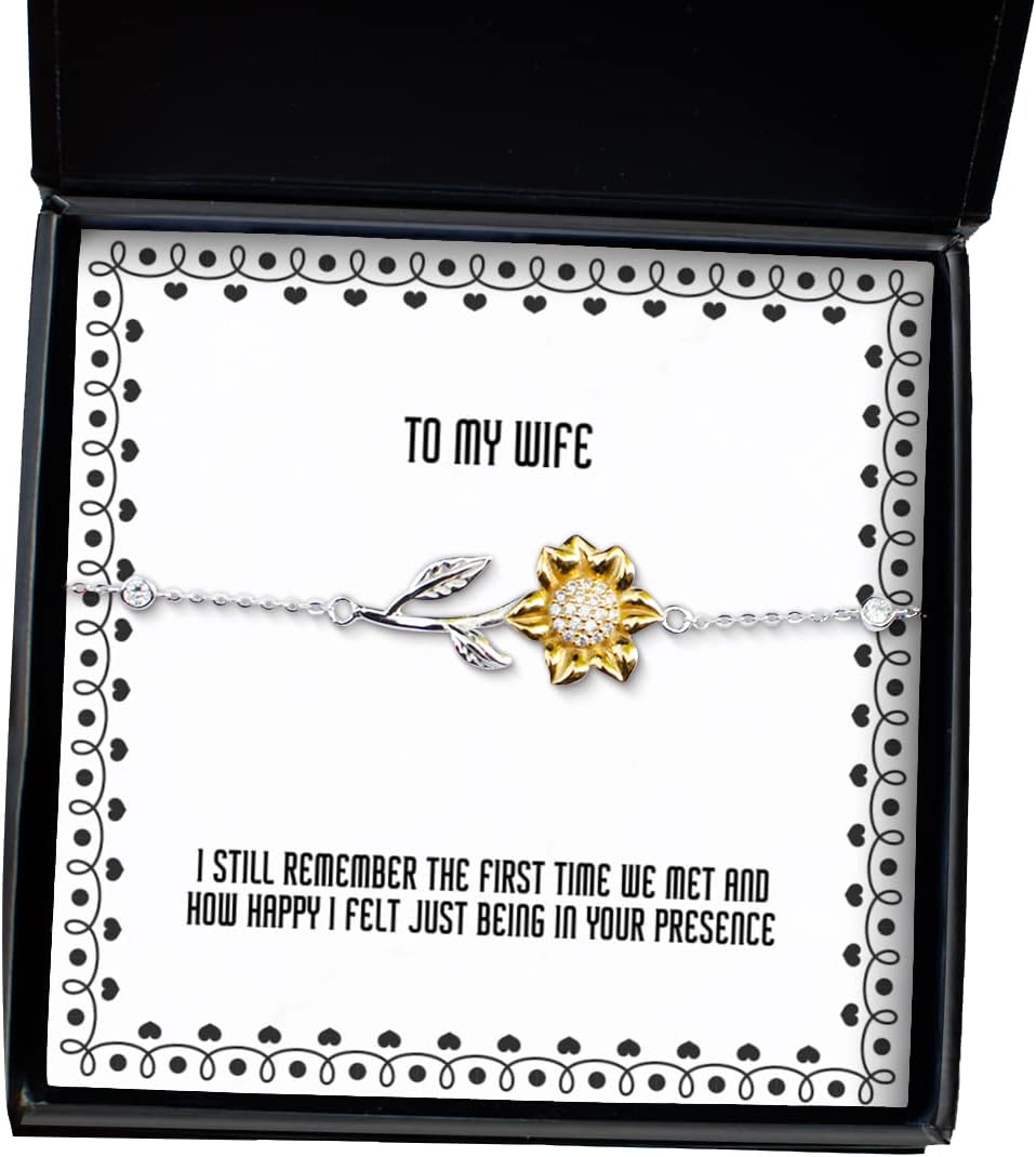 Cool Wife, I Still Remember The First time we met and How Happy I Felt just Being in Your, Fancy Holiday Sunflower Bracelet from Wife
