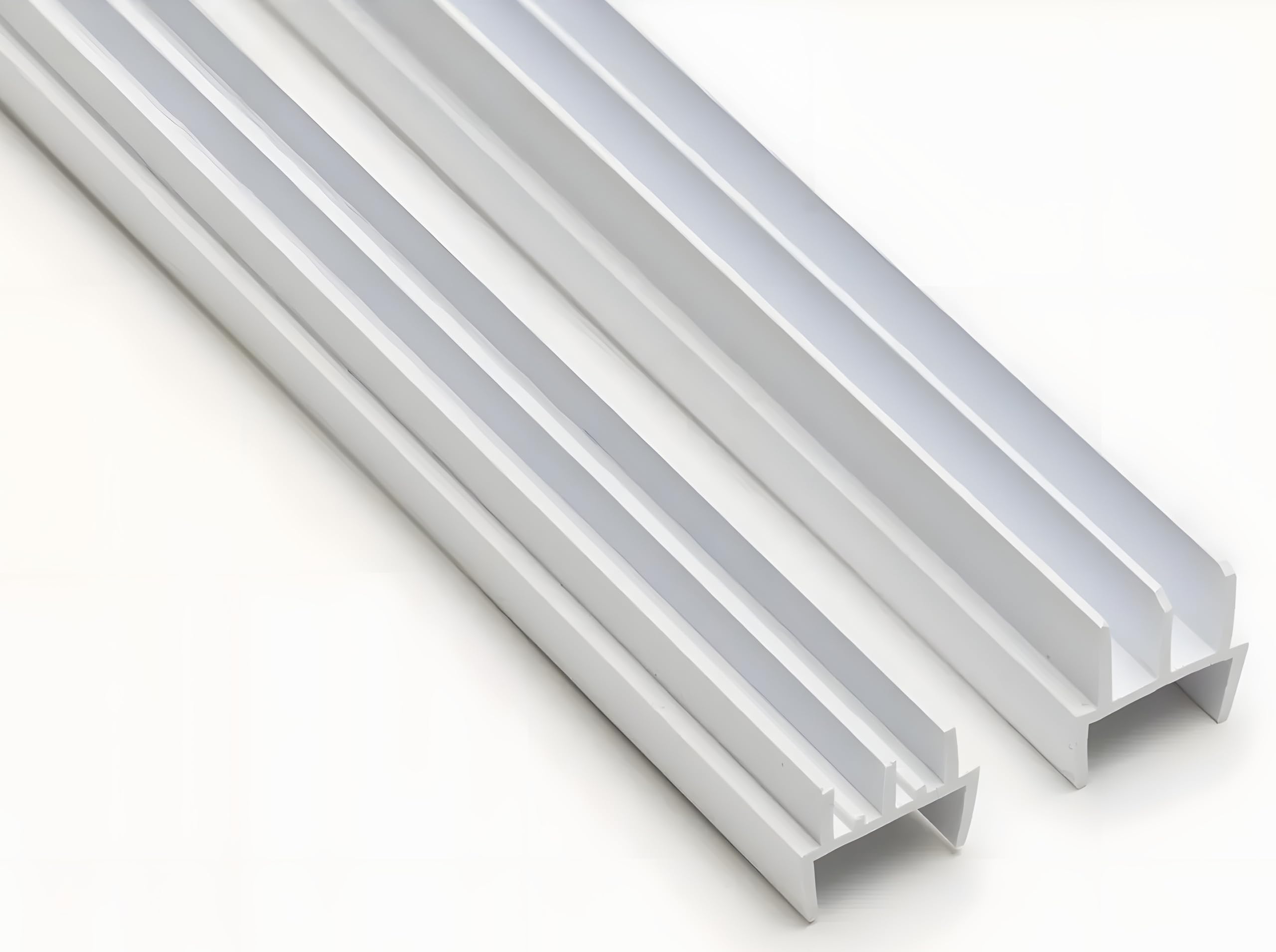 2.44M (8ft) long Clip on Vivarium Glass Runners Track Double Channel 4mm TOP & BOTTOM, 15 MM & 18 MM THICK WOOD, BLACK & WHITE TMW Profiles (White 15mm Top & Bottom, 2440mm long (8 ft))