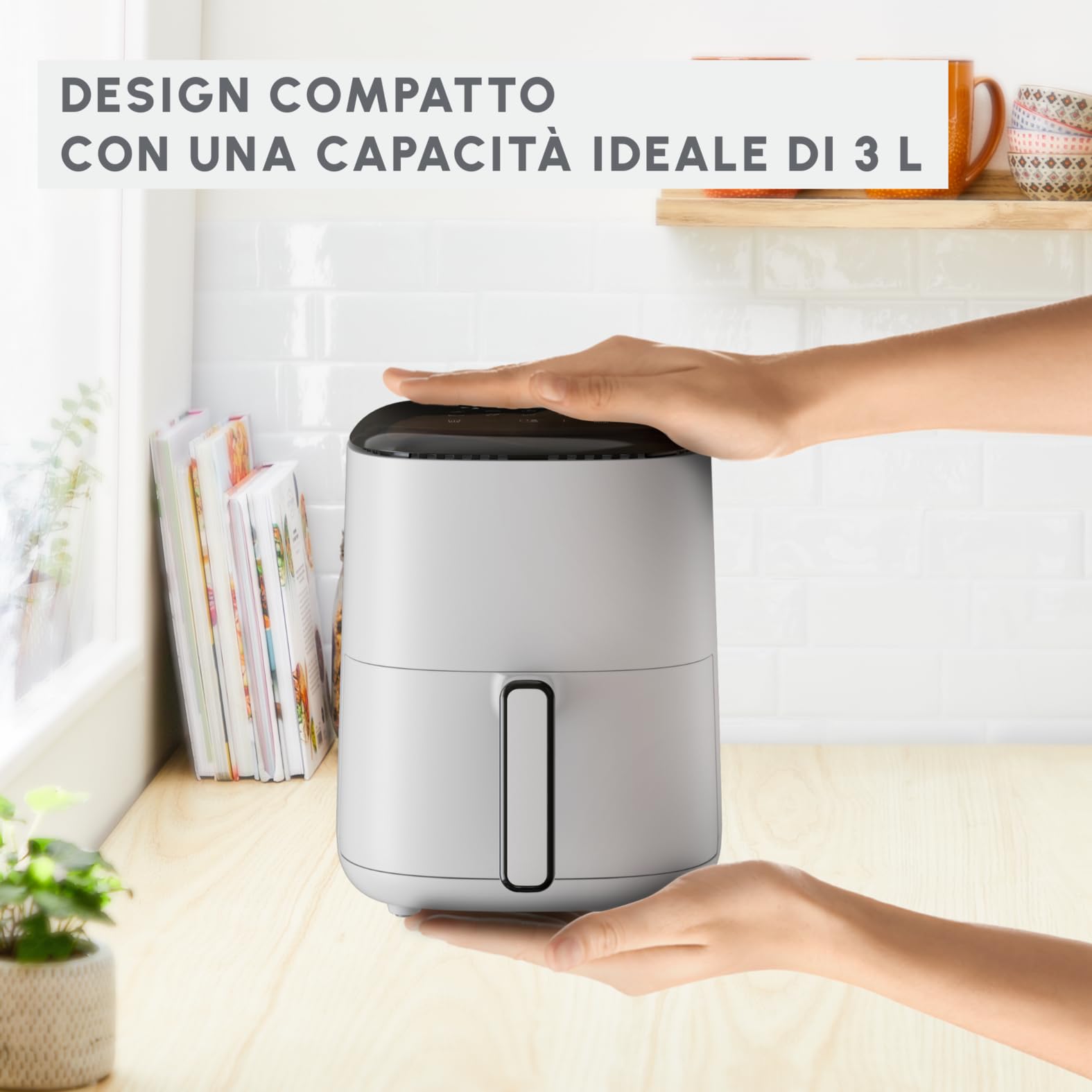 Moulinex Easy Fry Compact Friggitrice Ad Aria, 3 Litri, Senza Olio, 1300 W, Capacità 1-4 Persone, 10 Programmi Di Cottura, Touchscreen, Cestello Lavabile in Lavastoviglie, EZ145A
