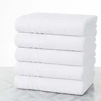 Kit 5 Toalhas De Banho Brancas Hotel Felpuda 300 Gramatura