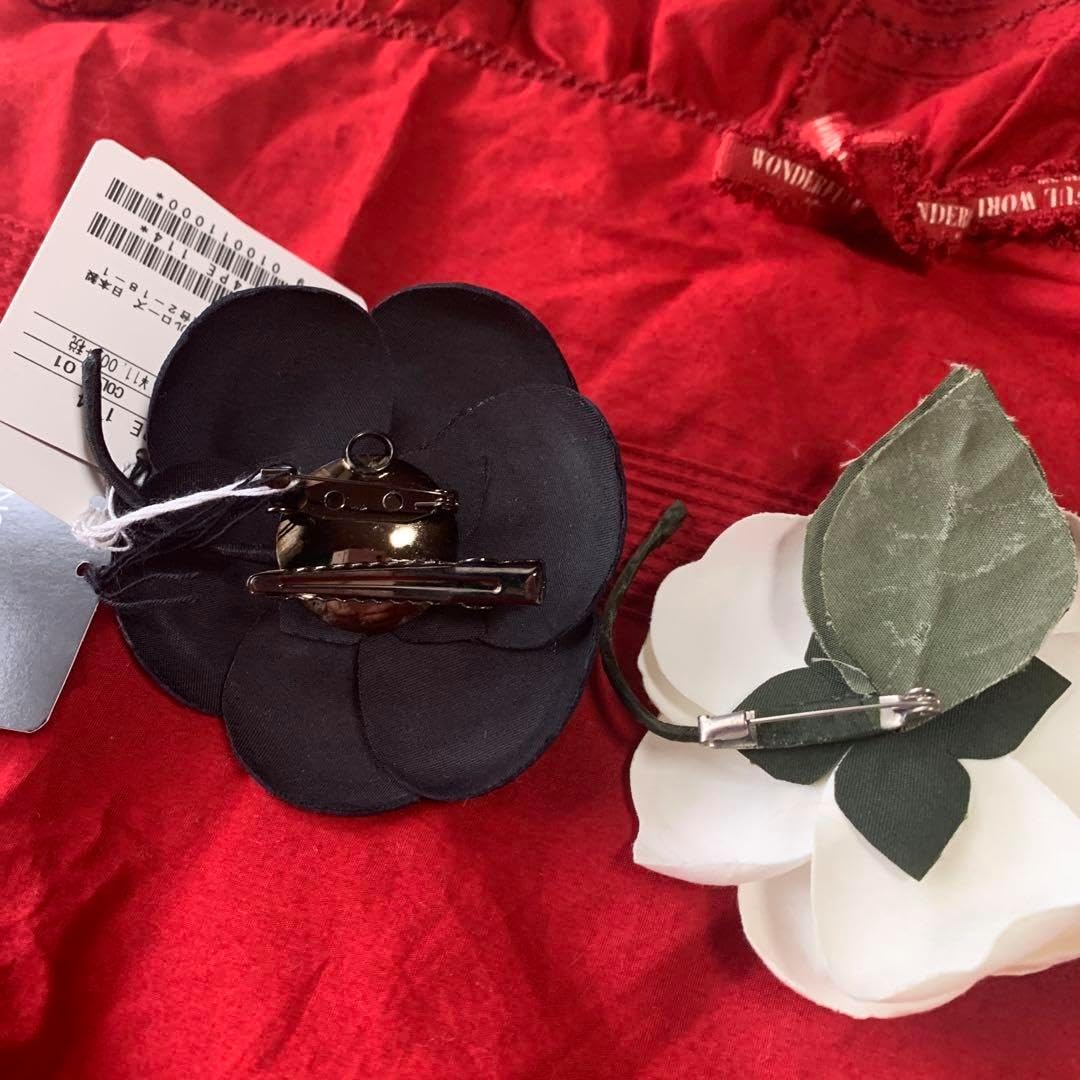 カメリアコサージュ2点 カネコイサオとインゲボルグ カメリア